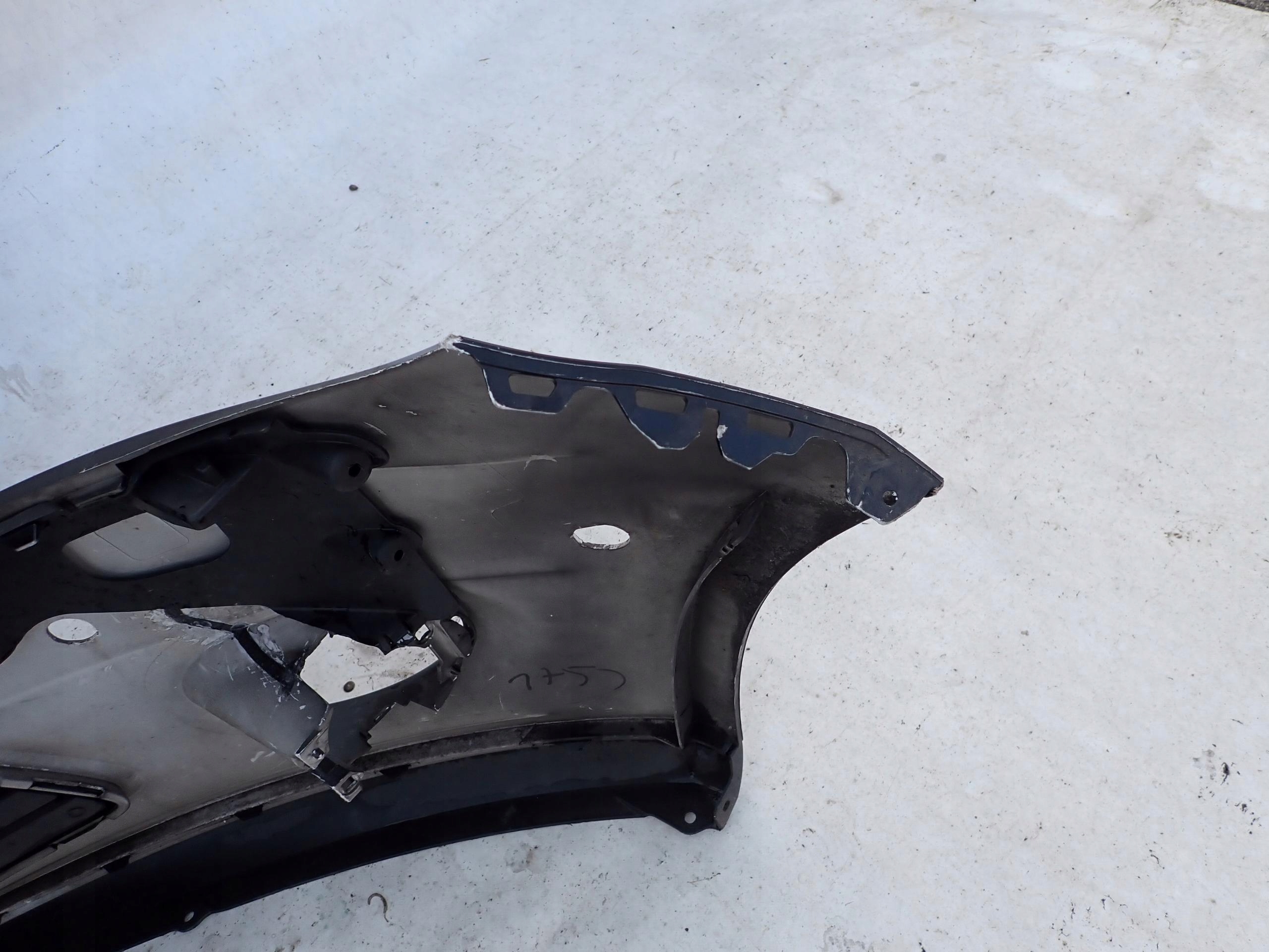FORD FOCUS III MK3 10-14 Stoßstange vorne PDC