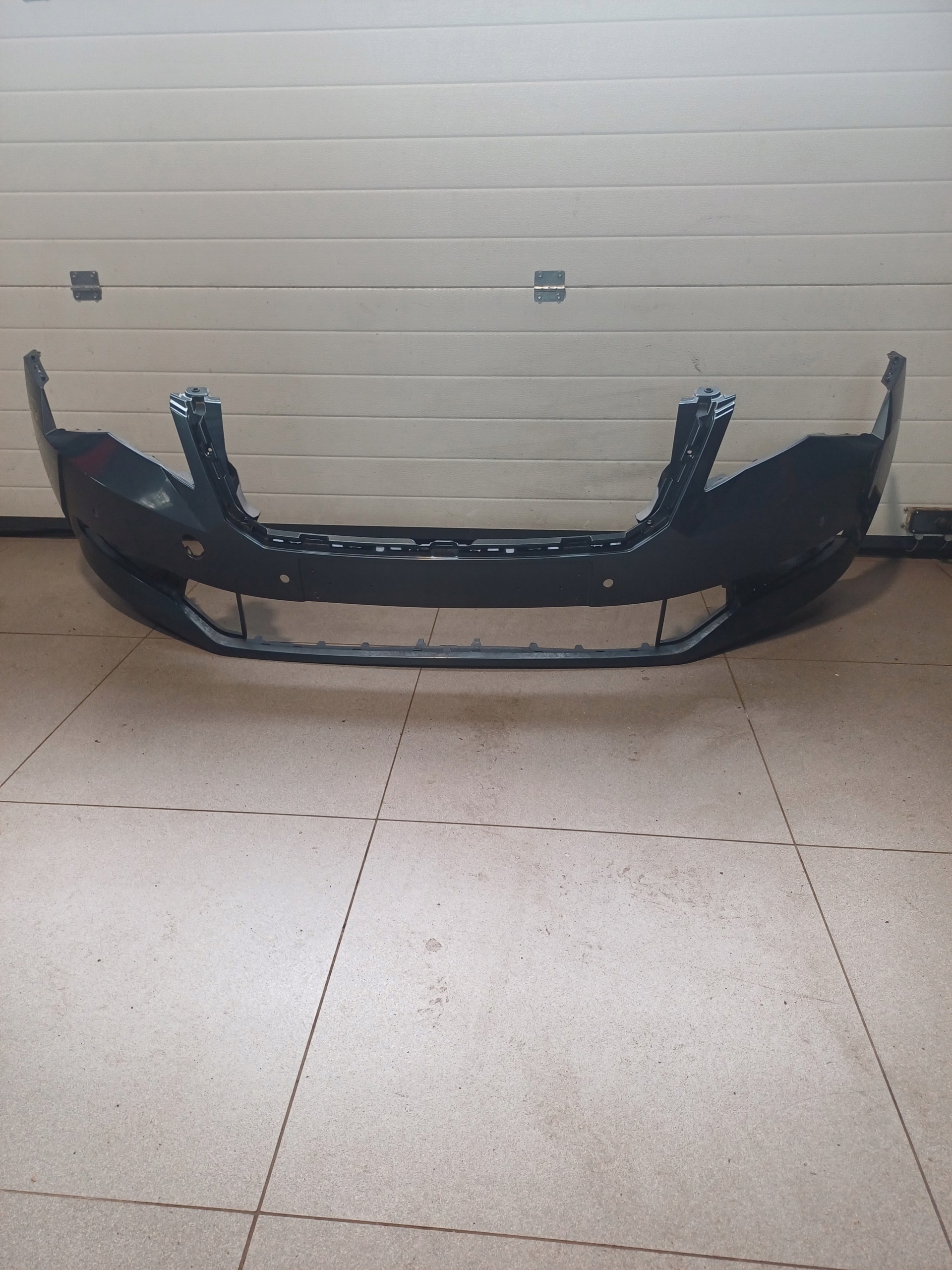 bumper front front SKODA SUPERB III 3 3V0 3V0807221 2015R