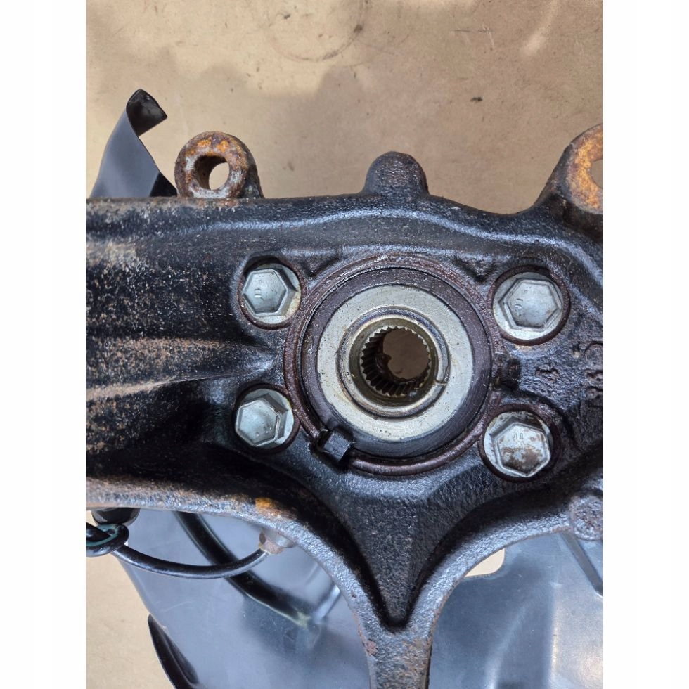 Nissan X-Trail T32 swing front right (A509)