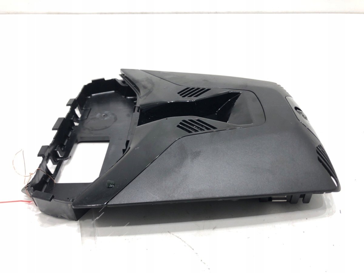 LAMPA SUFITOWA BMW X1 (U11) 2022-2025 SUV