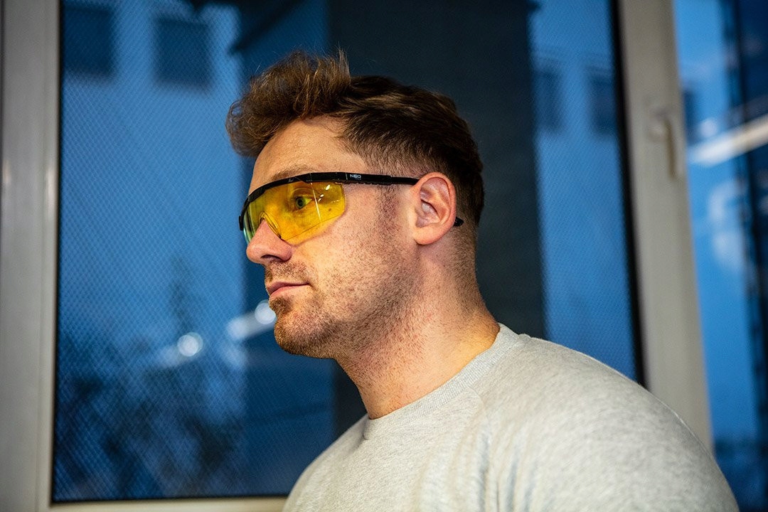 OKULARY OCHRONNE ŻÓŁTE SOCZEWKI REGULOWANE ZAUSZNIKI NEO Kod producenta 97-506