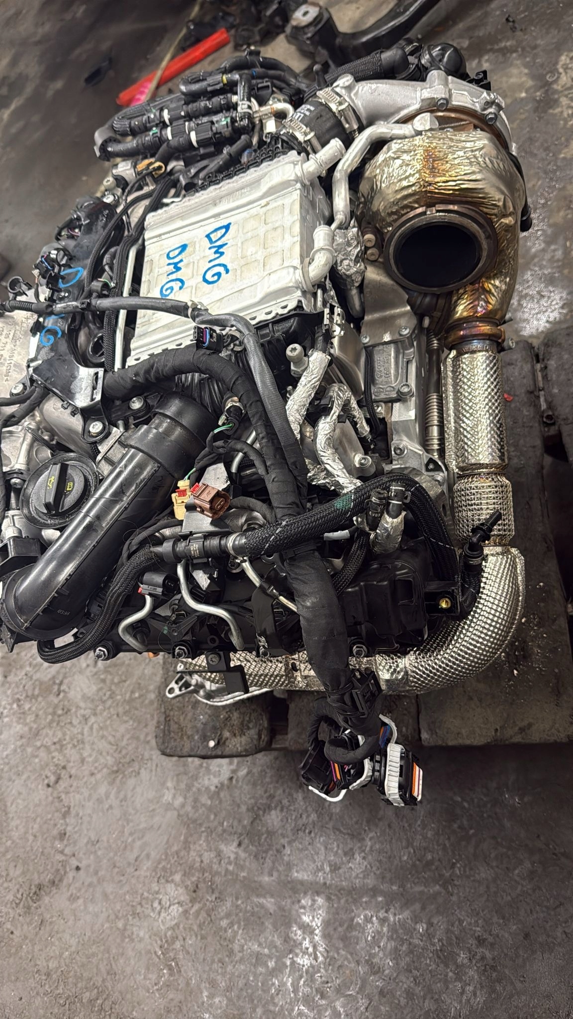 engine complete AUDI 3,0 TDI DMG 5 TYSKM