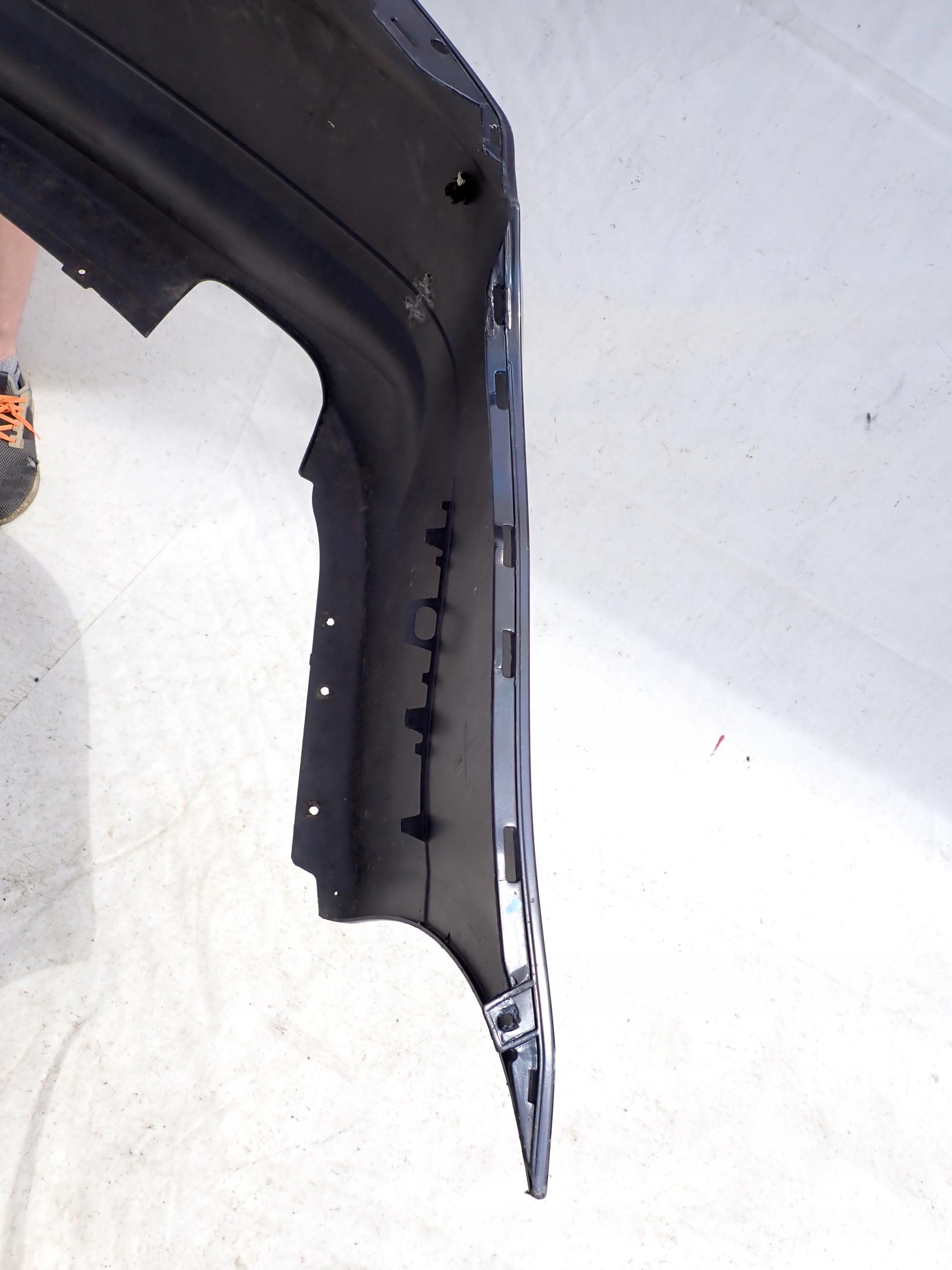 BMW 3 E90 sedan 04-08 bumper rear part rear PDC