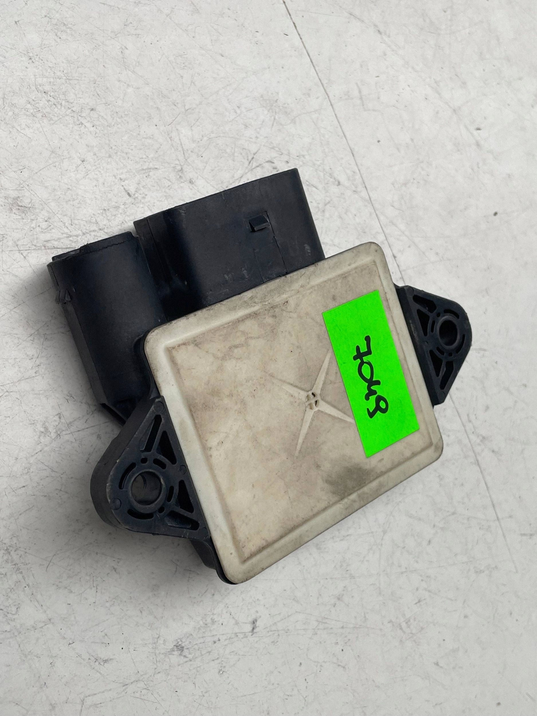 MERCEDES control unit relay plugs ZAROWYCH A6429007701 !J