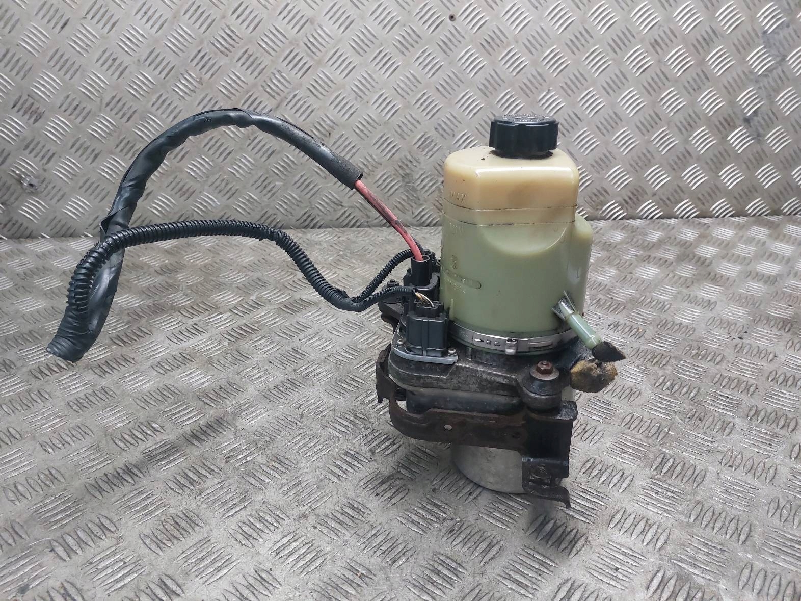 servo pump electrical FORD FOCUS MK2 1040085011094F
