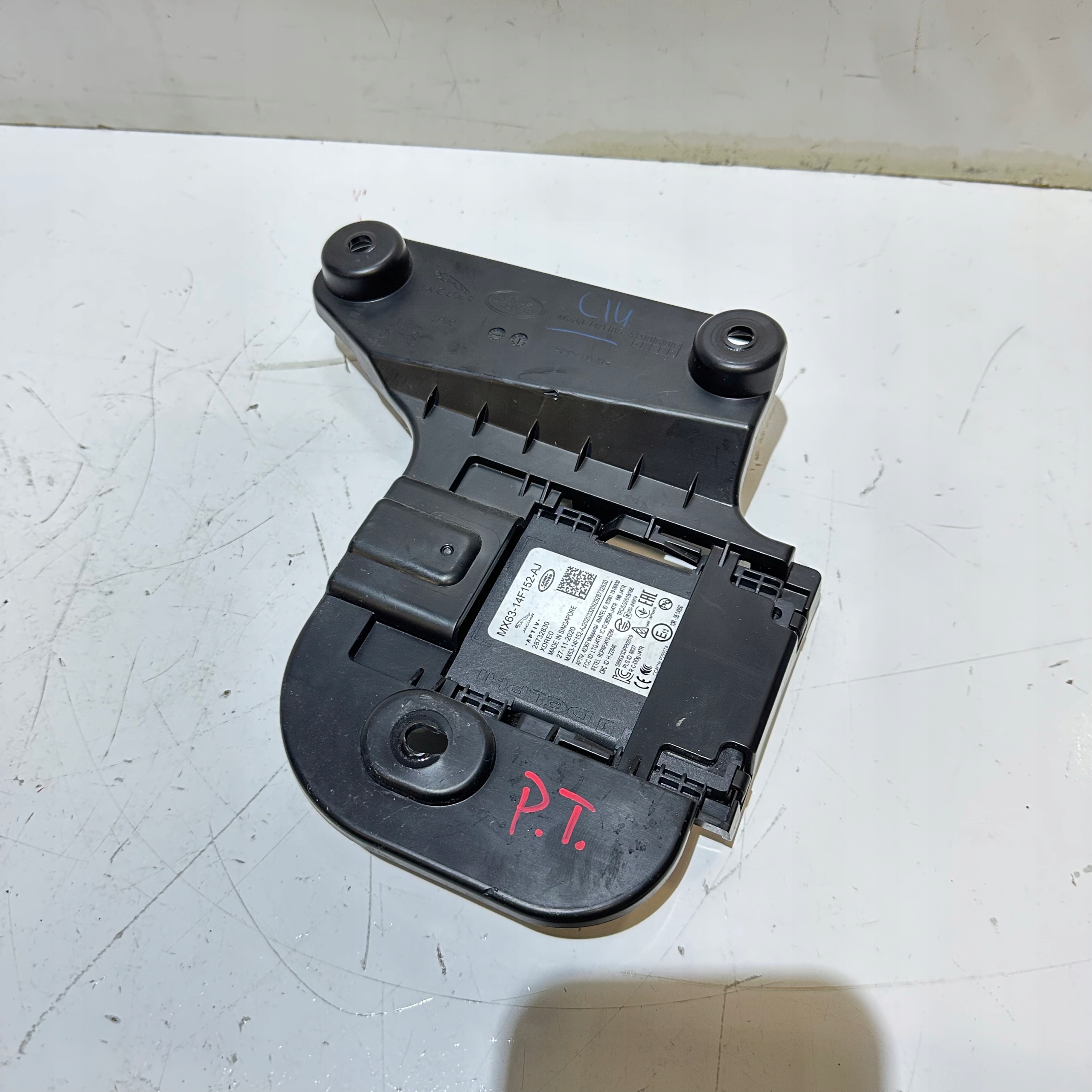 JAGUAR F-PACE SENSOR MARTWEGO POLA MX63-14F152-AJ