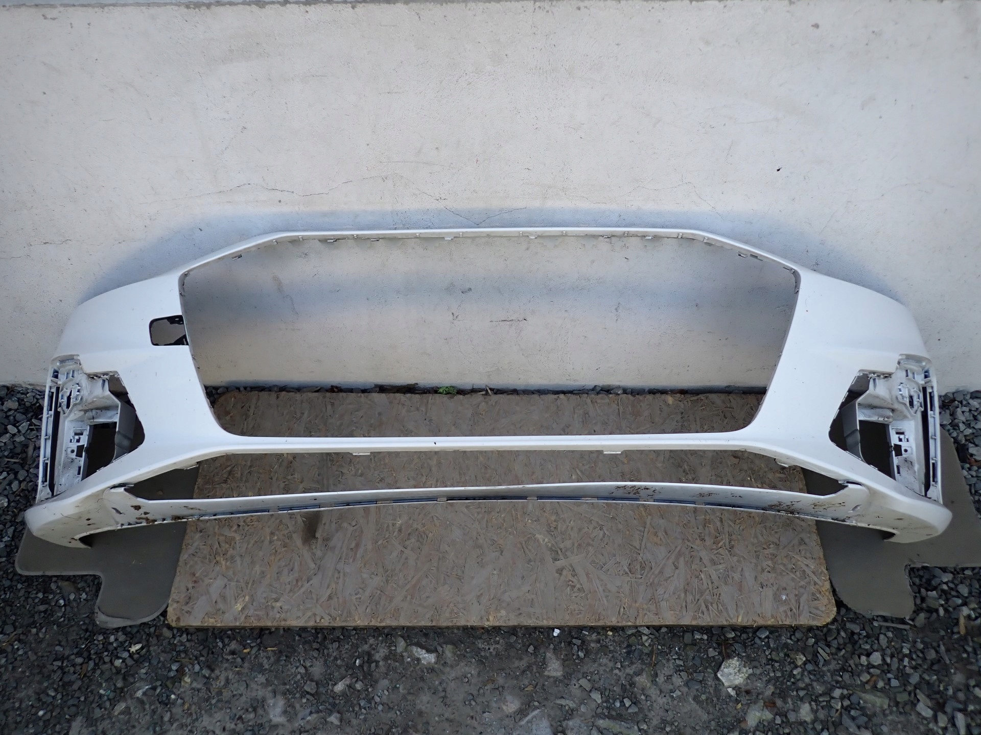 bumper front front AUDI A4 B9 8W S LINE LIFT 2019- 8W0807437AO
