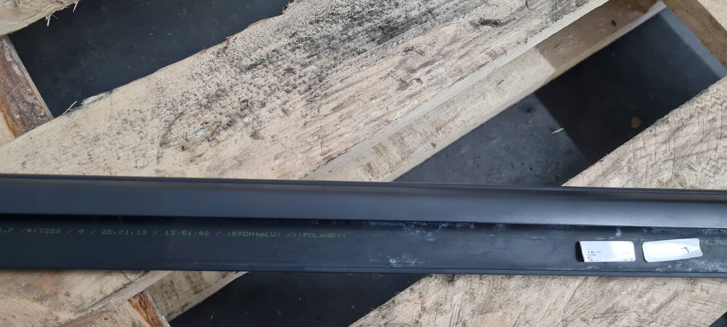 A5 8T LIFT moulding dust windows left left rear part MAT SPORT 8T8853283F