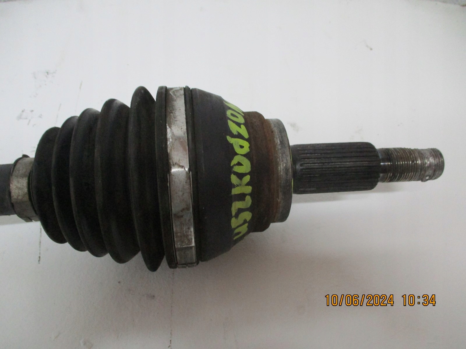 semi-axis right TOYOTA RAV 4 2,5HYB DA76R front front