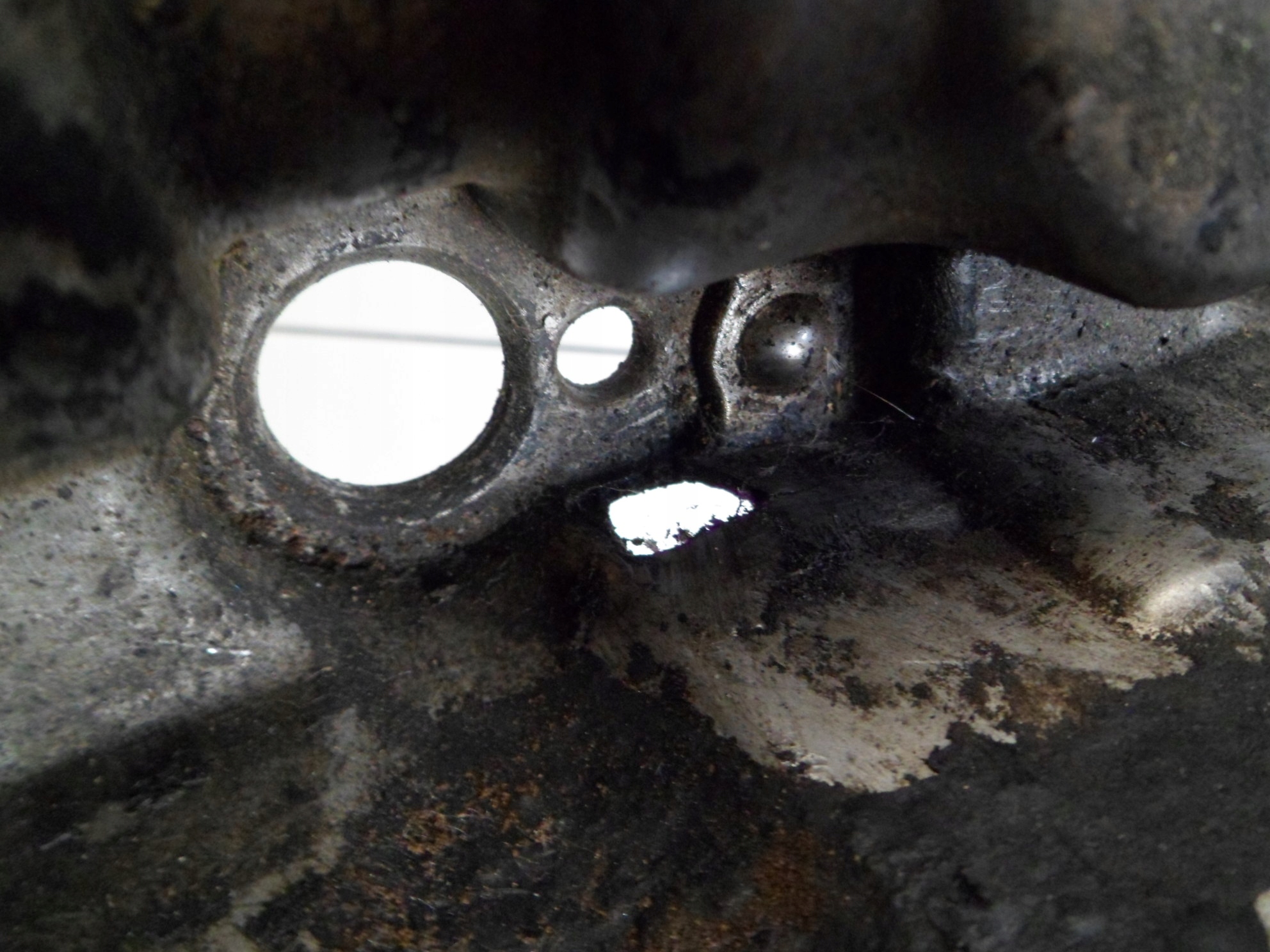 MERCEDES E W211 3.2CDI COPERCHIO PUNTERIE A6480160105