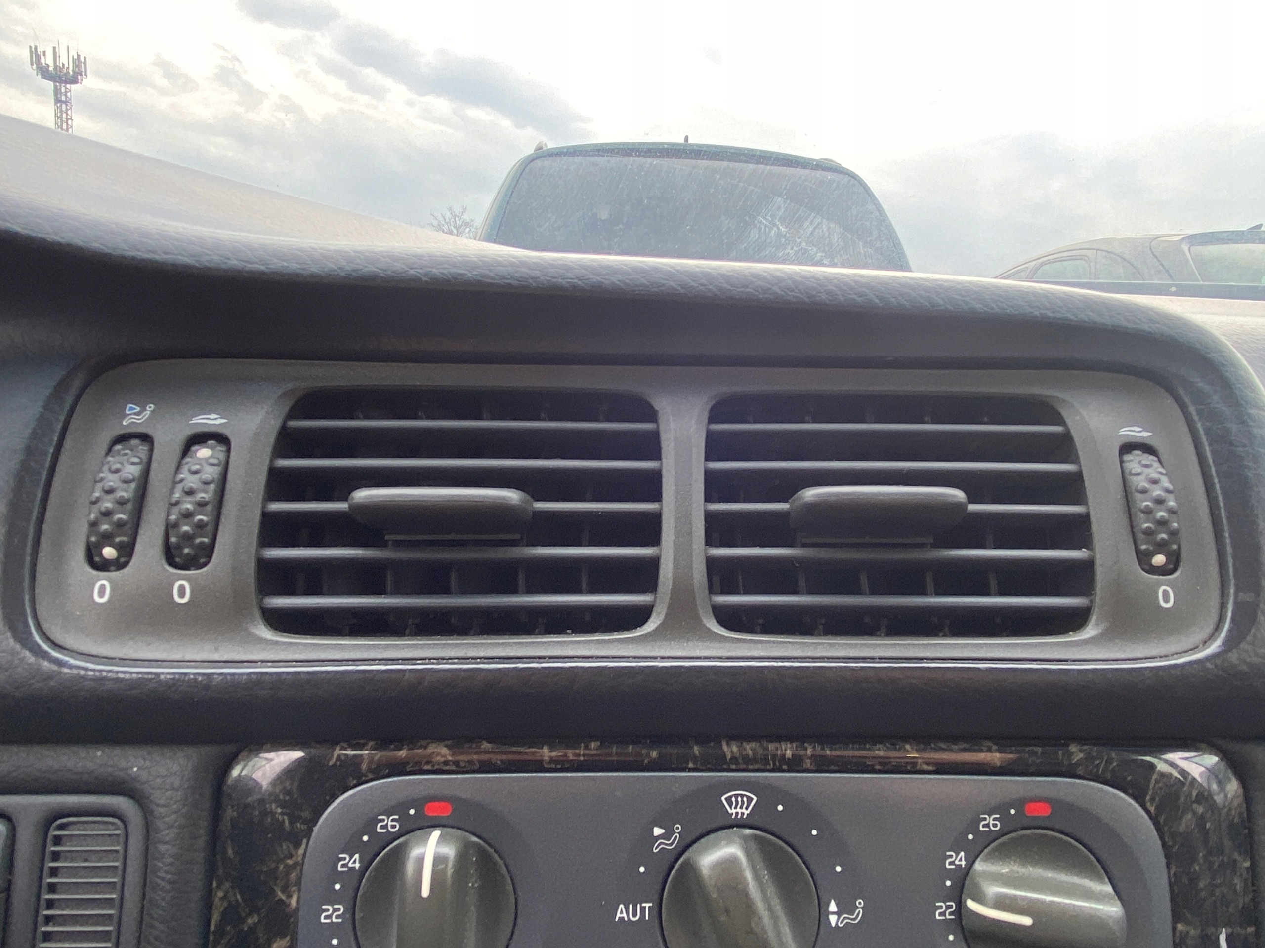 Volvo V70 1 and 95-00 grid air conditioning devices air central