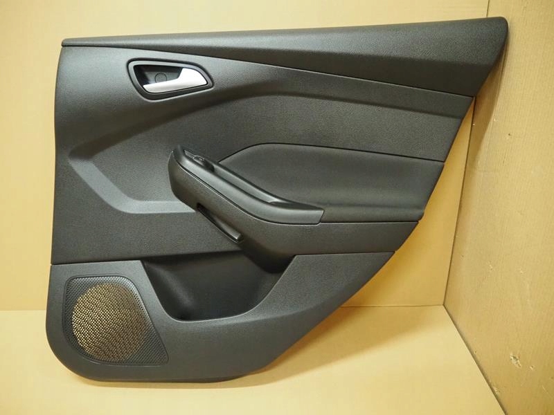 дверные карты задний правый FORD Focus MK3