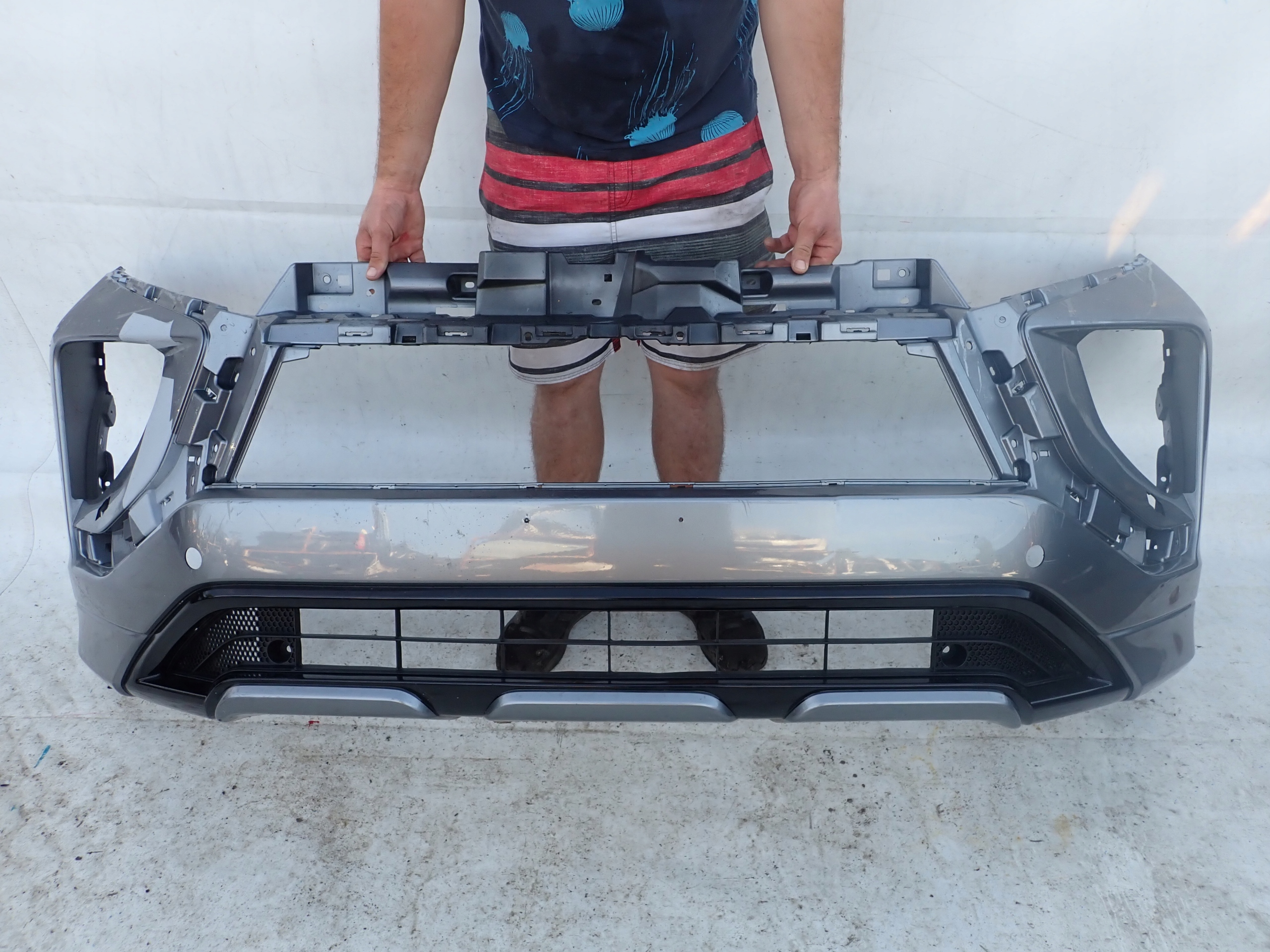 MITSUBISHI ECLIPSE CROSS LIFT 20- nárazník předek PDC