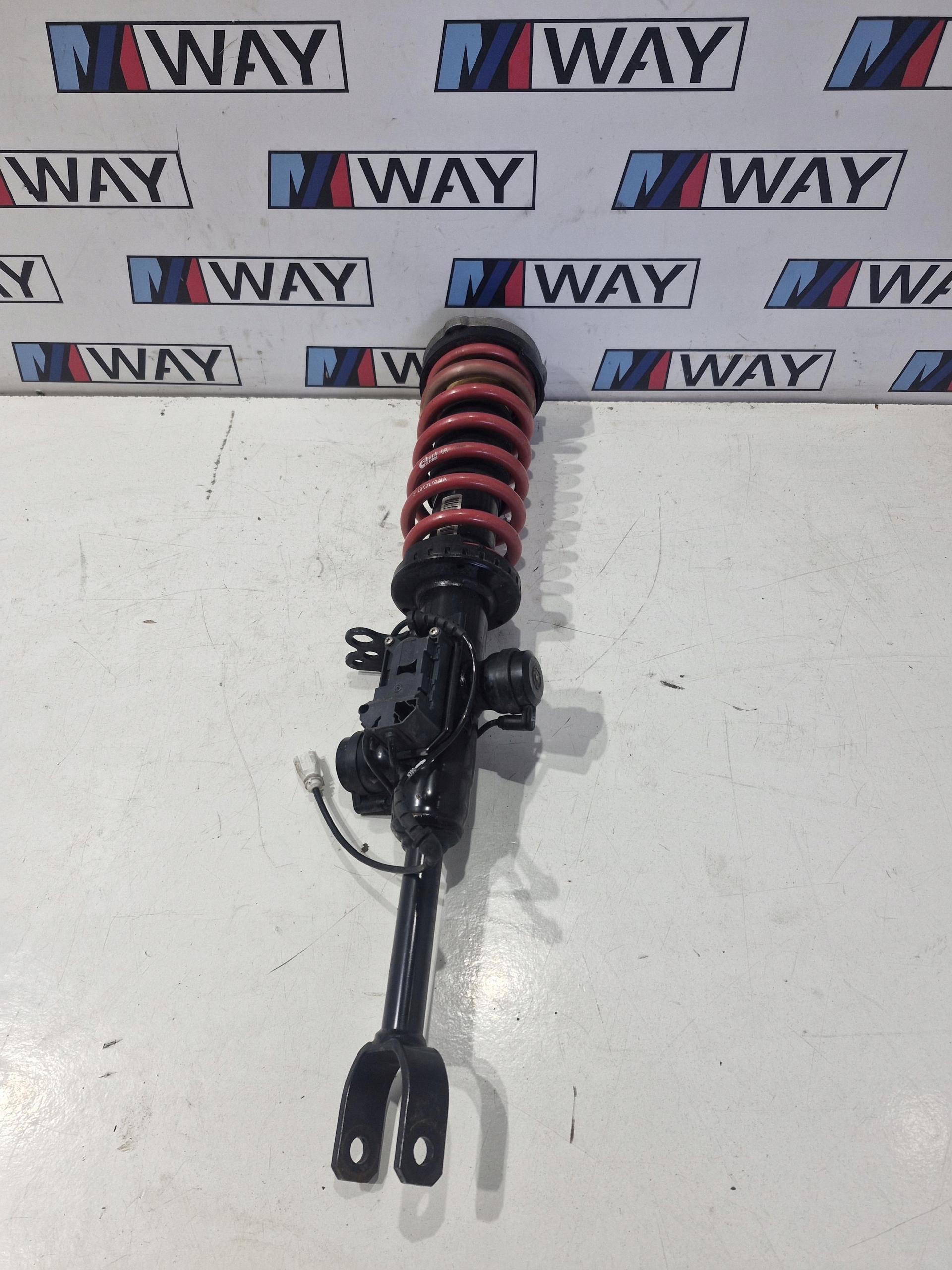 6863119 BMW F10 F11 shock absorber left front