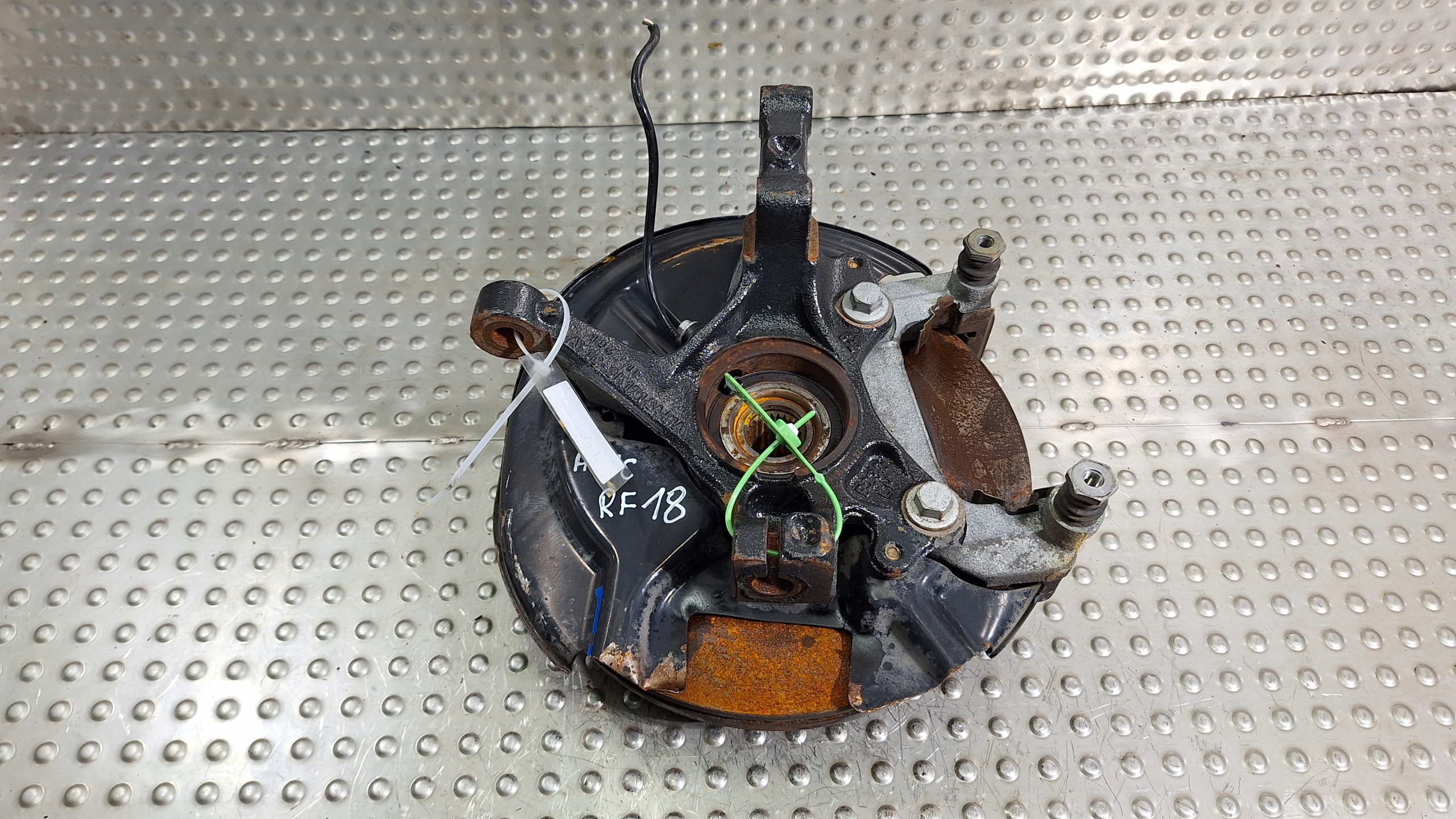 swing left front AY1C-3K171-BA FORD FIESTA MK7 LIFT B-MAX
