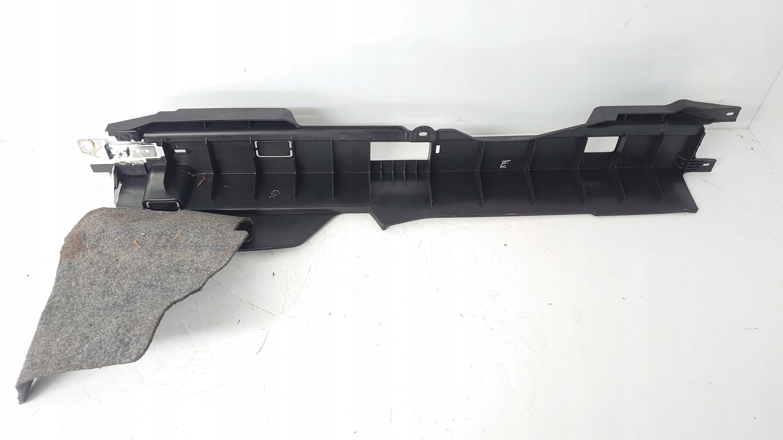 MERCEDES ML W164 moulding boot right 1646801831
