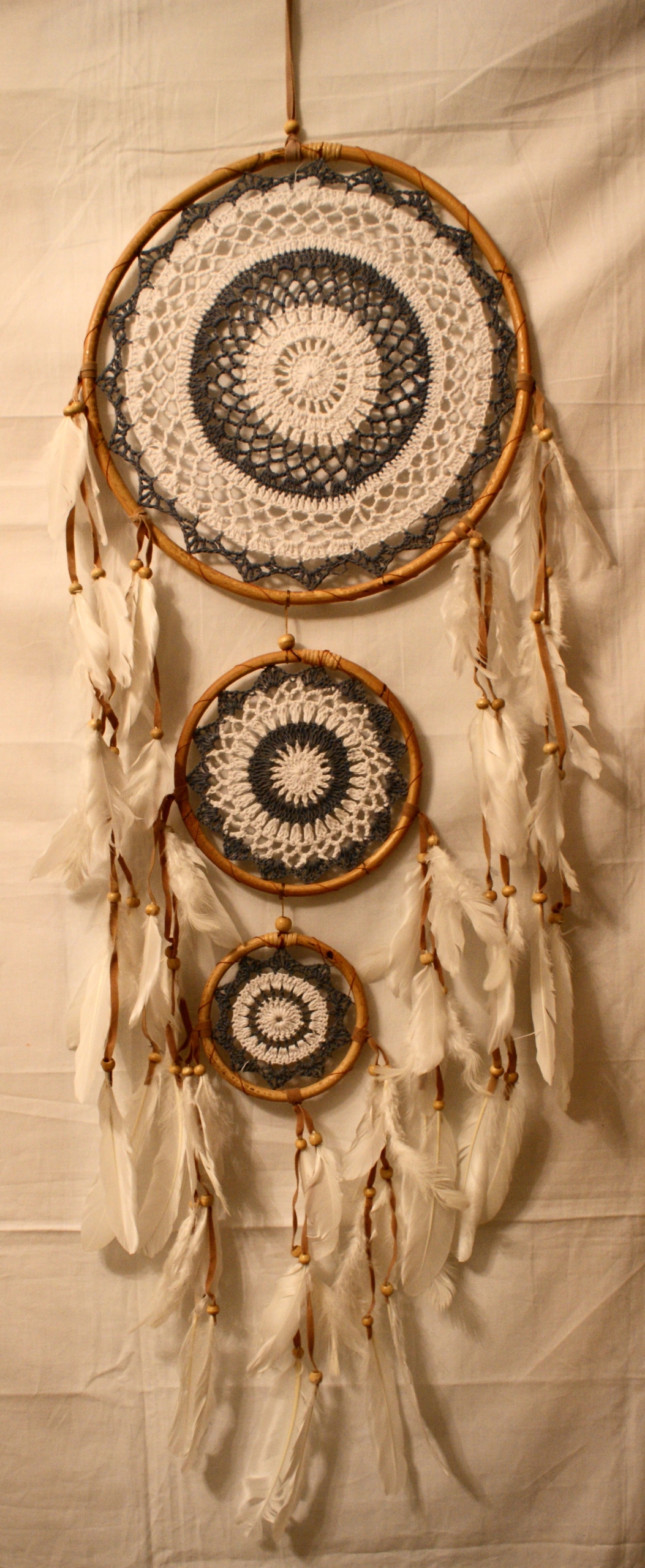 Dekorativní lapač snů, trojitý, ratan, 32 cm