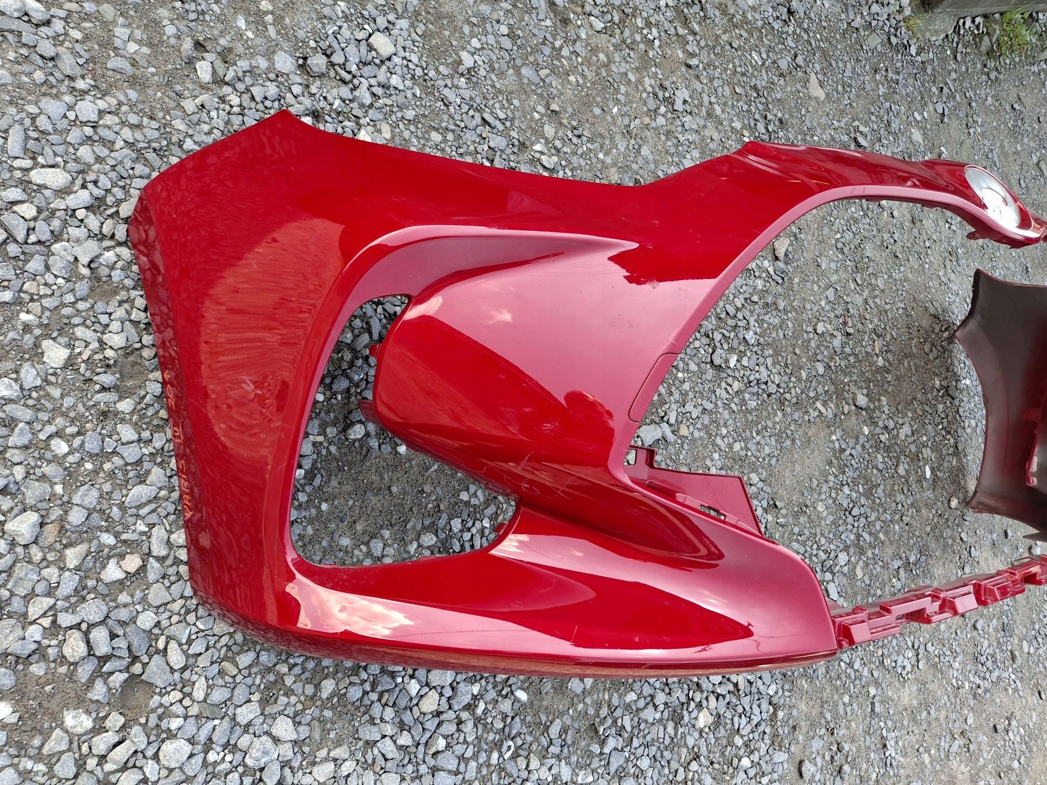 Frontstoßstange TOYOTA YARIS IV 2020R->