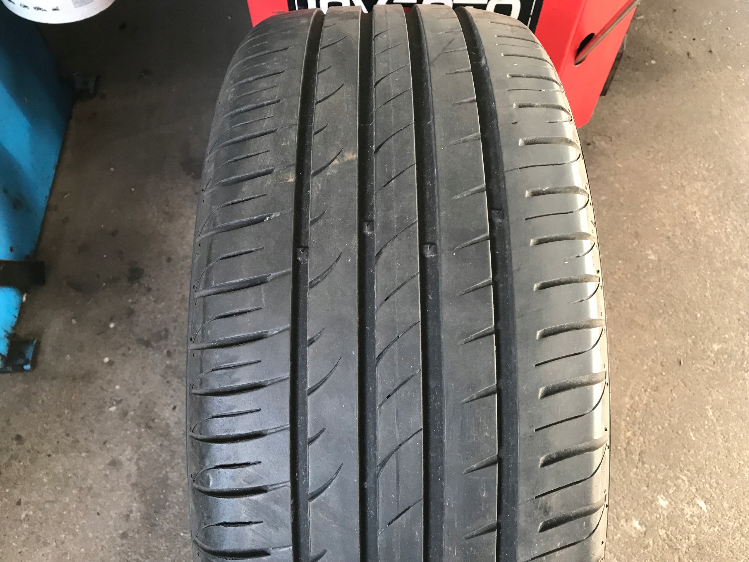 gomma 235/45R18 Hankook Ventus Prime 2 SEAL 6,5mm