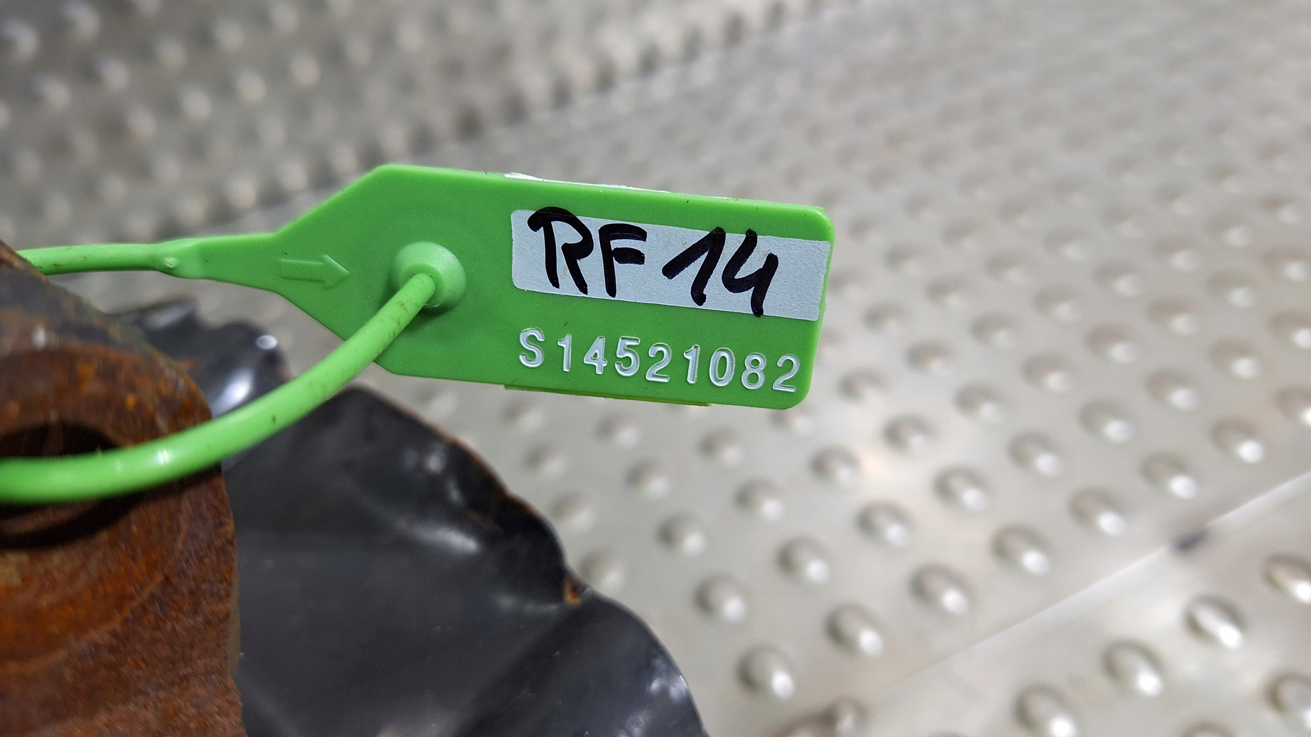 swing right front AV61-3K170-DAC FORD FOCUS MK3 C-MAX MK2