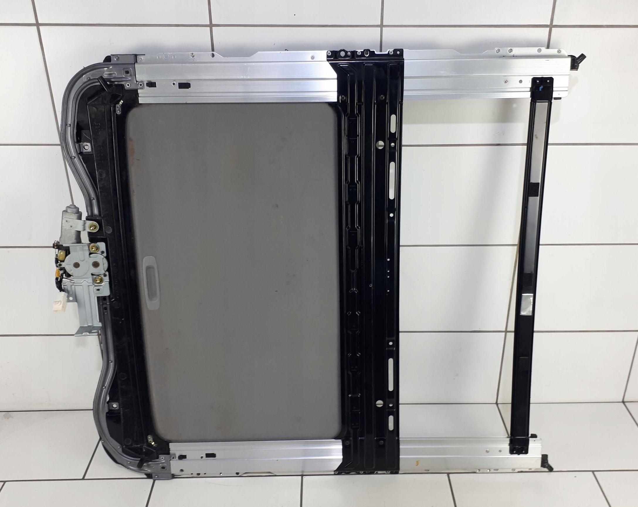 RAV4 II 00-05 3D ЛЮК