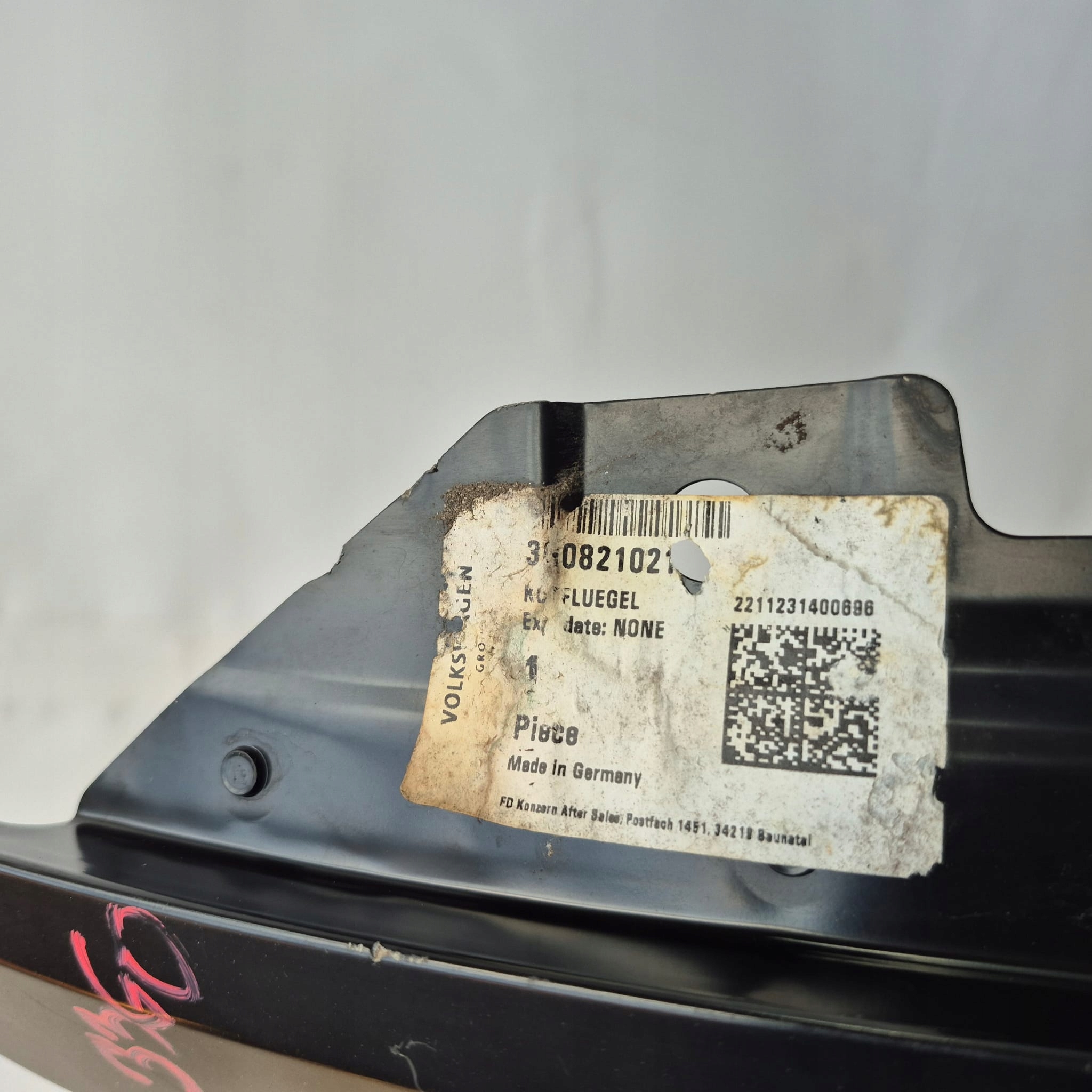 VW PASSAT B8 3G0 14- fender left front front 3G0821021B