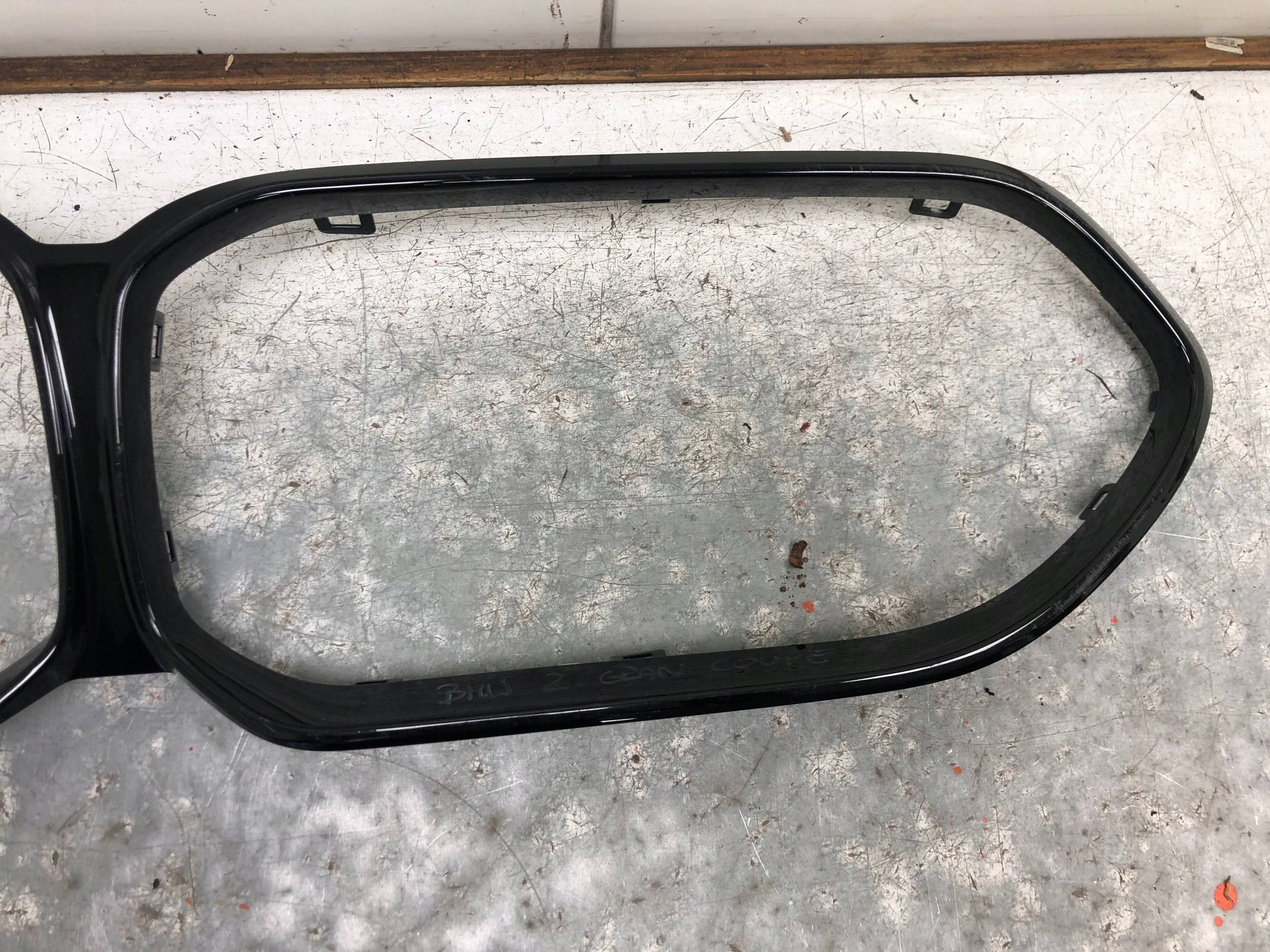 frame GRILLA BMW 2 F44 7077395