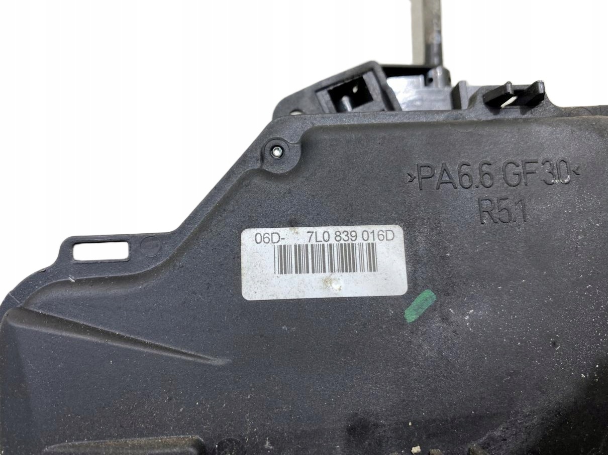 lock door right rear part VW GOLF V 7 PIN 7L0839016D