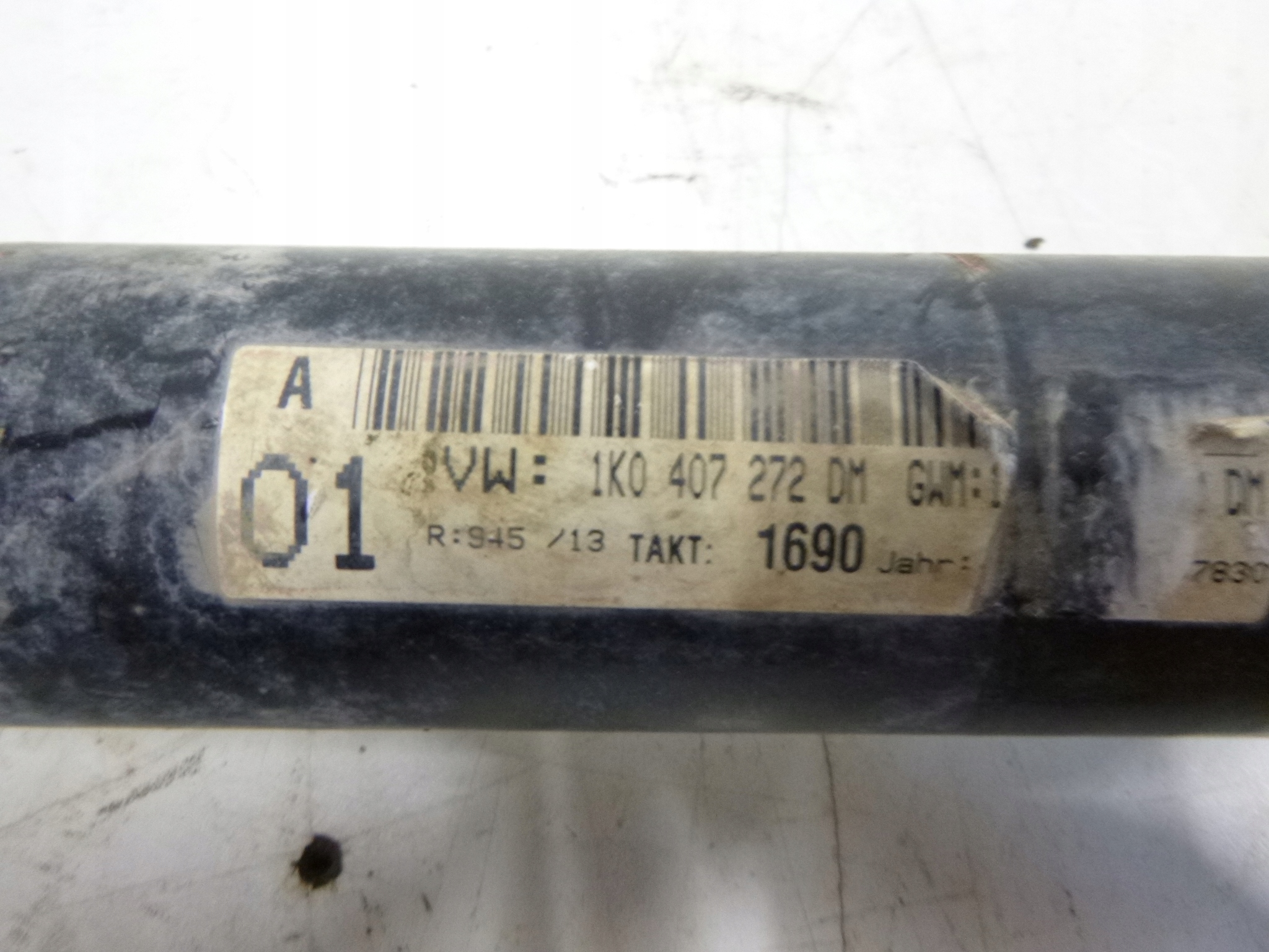 semi-axis front right VW Volkswagen Golf V 1.4 04r. joint