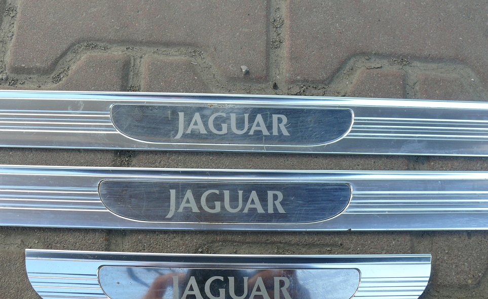 Moulage CHROM Couverture Jupes JAGUAR S-TYPE 02-06