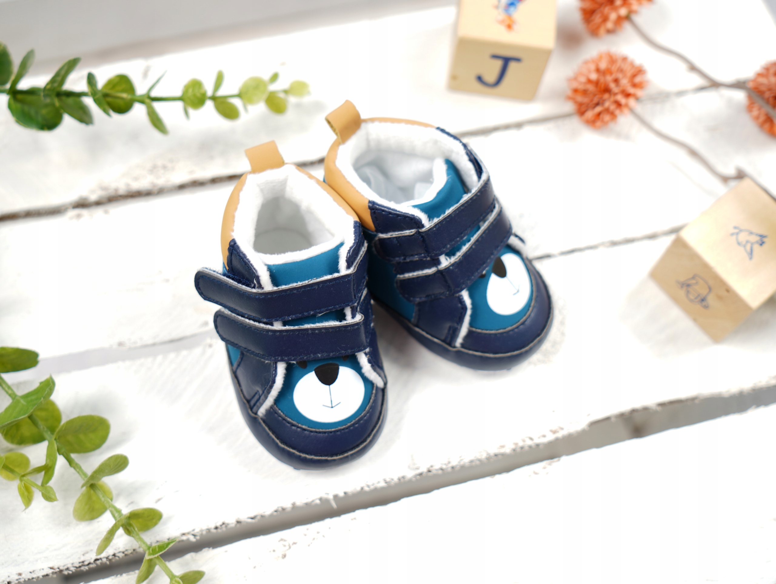 Buty NIECHODKI granatowo butelkowe miś 0-6M 56-68 Bohater Inny