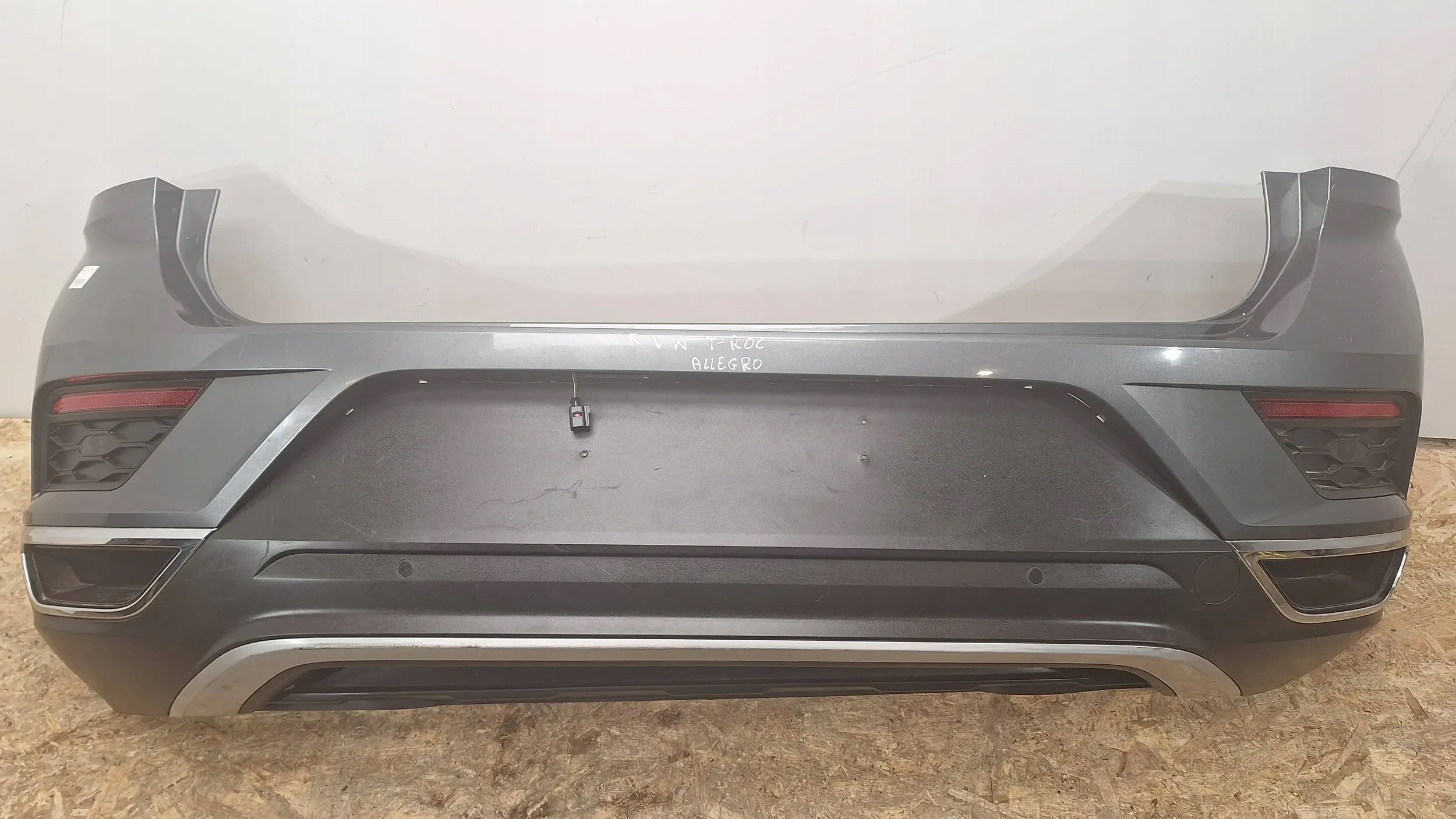 bumper rear part 2GA807521 Vw T-Roc 17