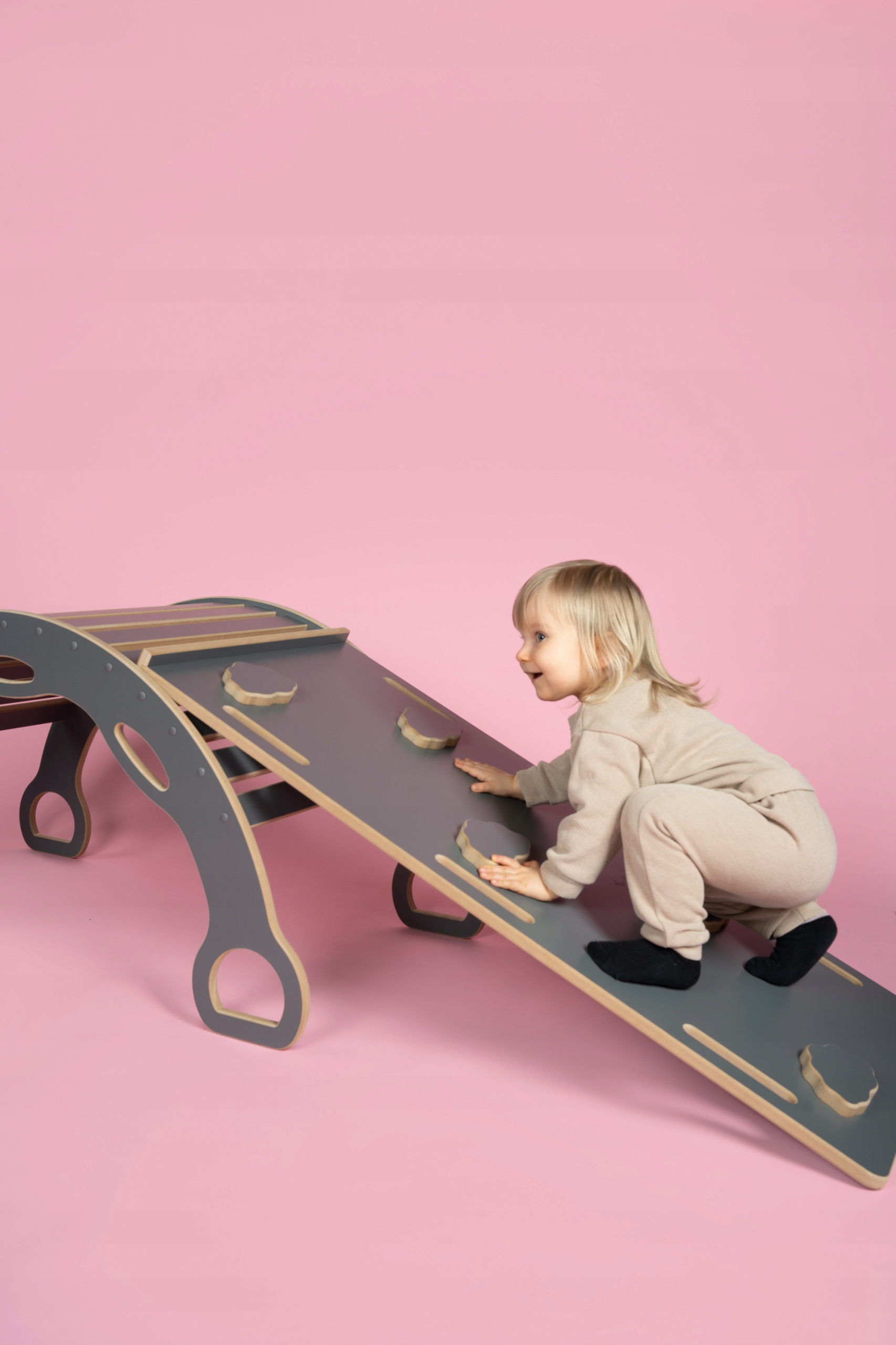 Bujak drewniany montessori i zjeżdzalnia z blatem dla dziecka zestaw mebli Materiał inny