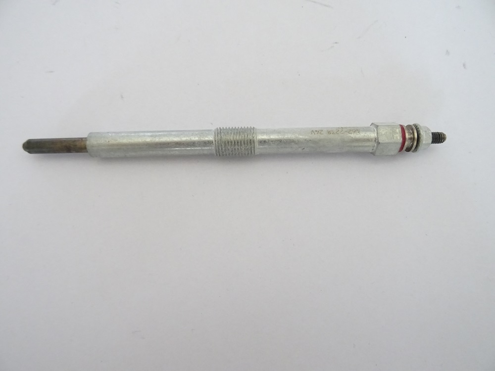 12UILUIL345 - Свеча накаливания Perkins 1104d-44