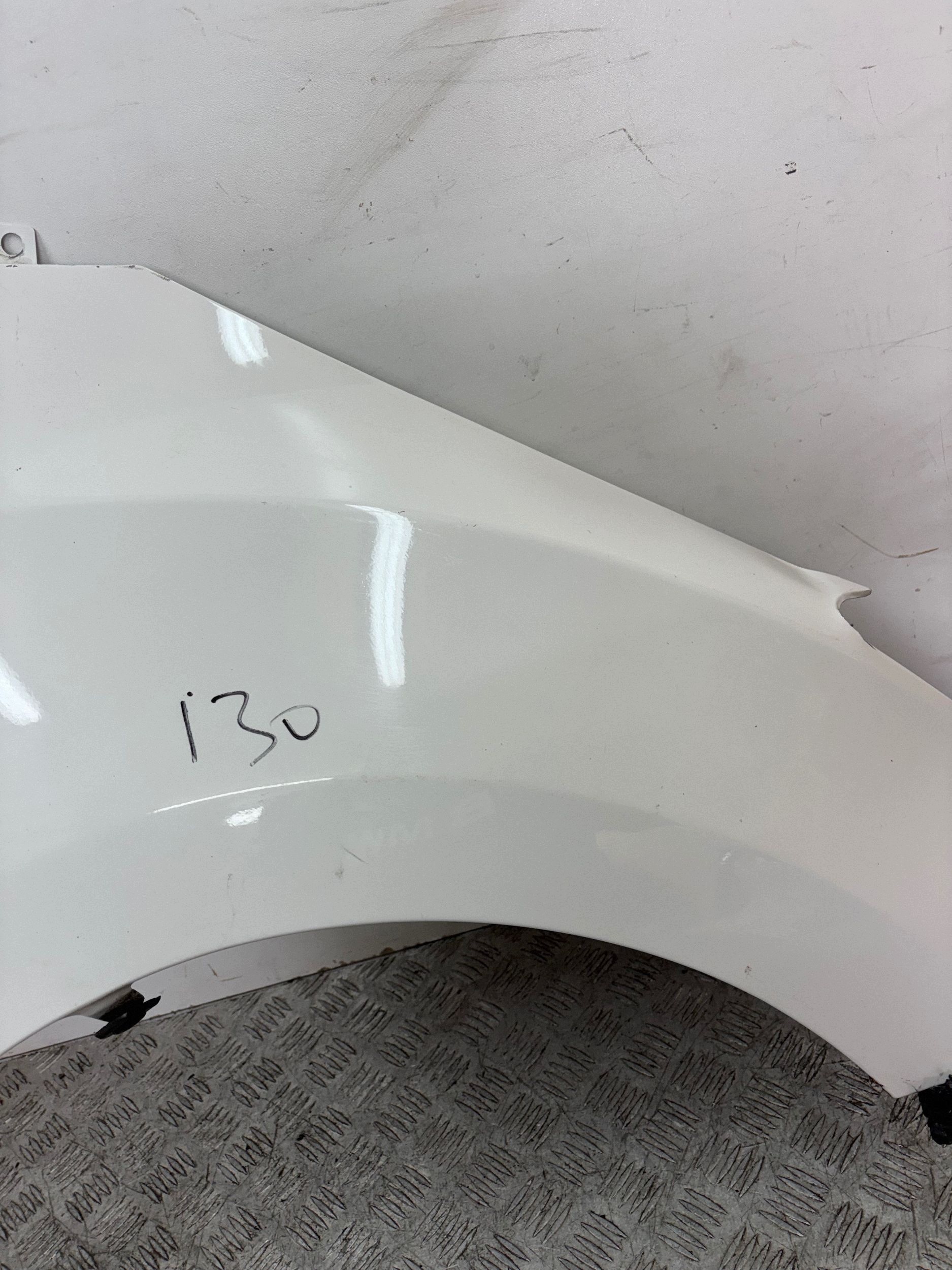 fender front front right HYUNDAI I30 II 12