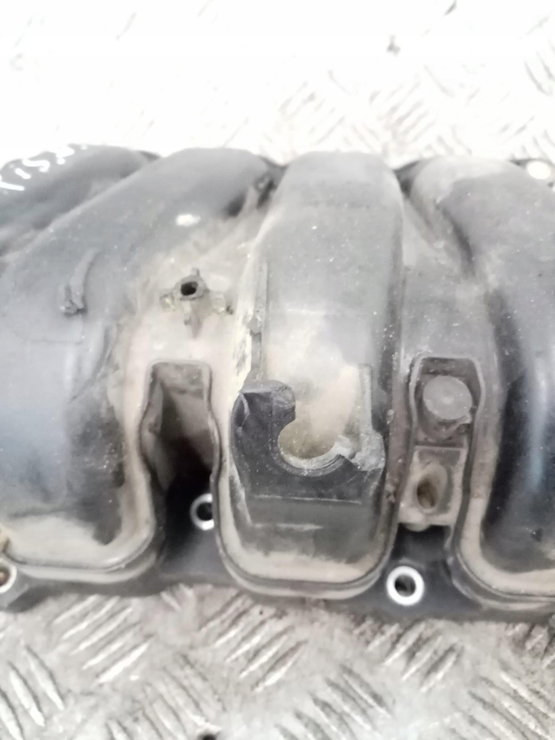 intake manifold TOYOTA YARIS 2 1.3 B