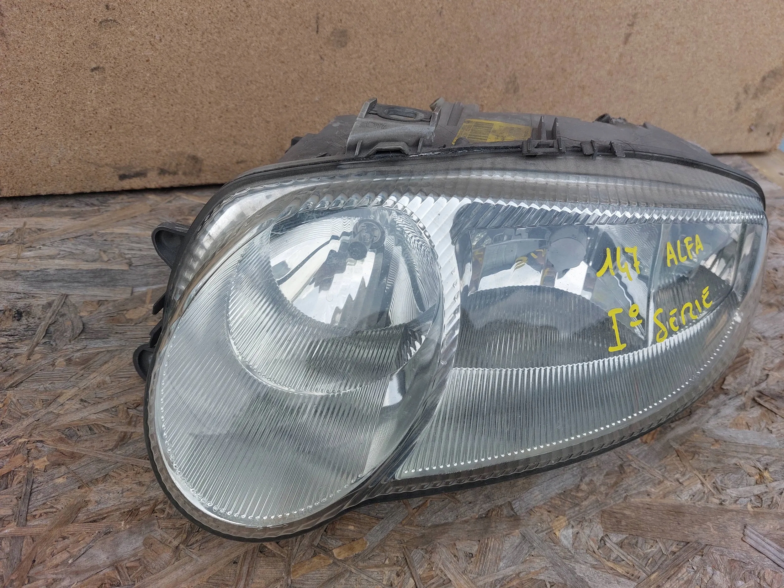 light front left Alfa Romeo 147 00-04 EU