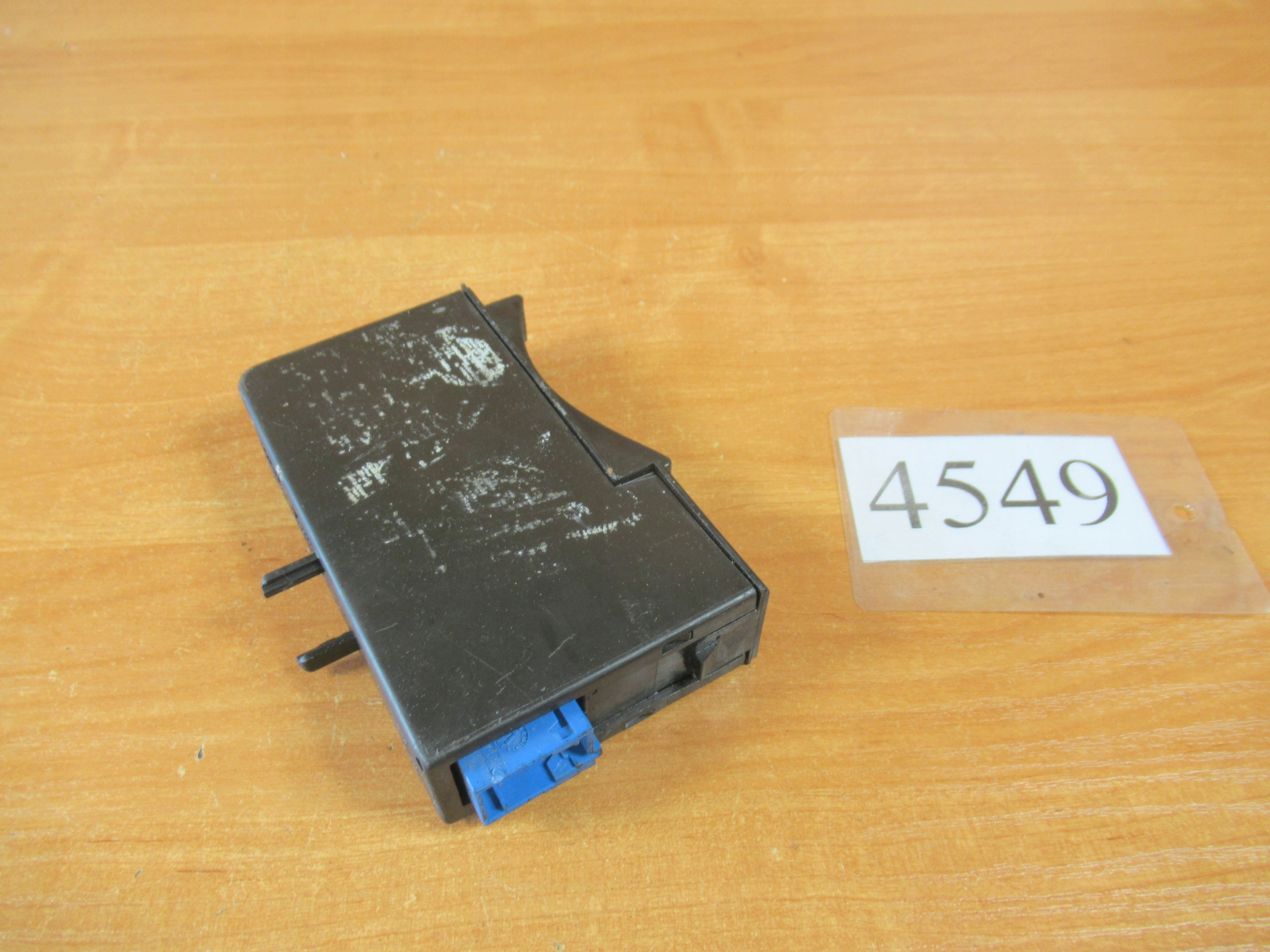 73373587B - СЧИТЫВАТЕЛЬ КАРТ RENAULT LAGUNA 2 ESPACE IV 8200224595