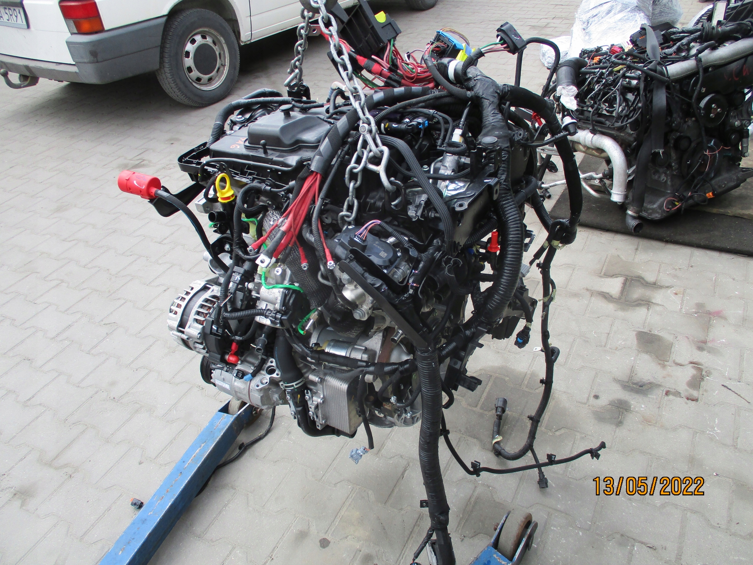 engine RENAULT MASTER OPEL 2,3 M9T716 unprotected pillar