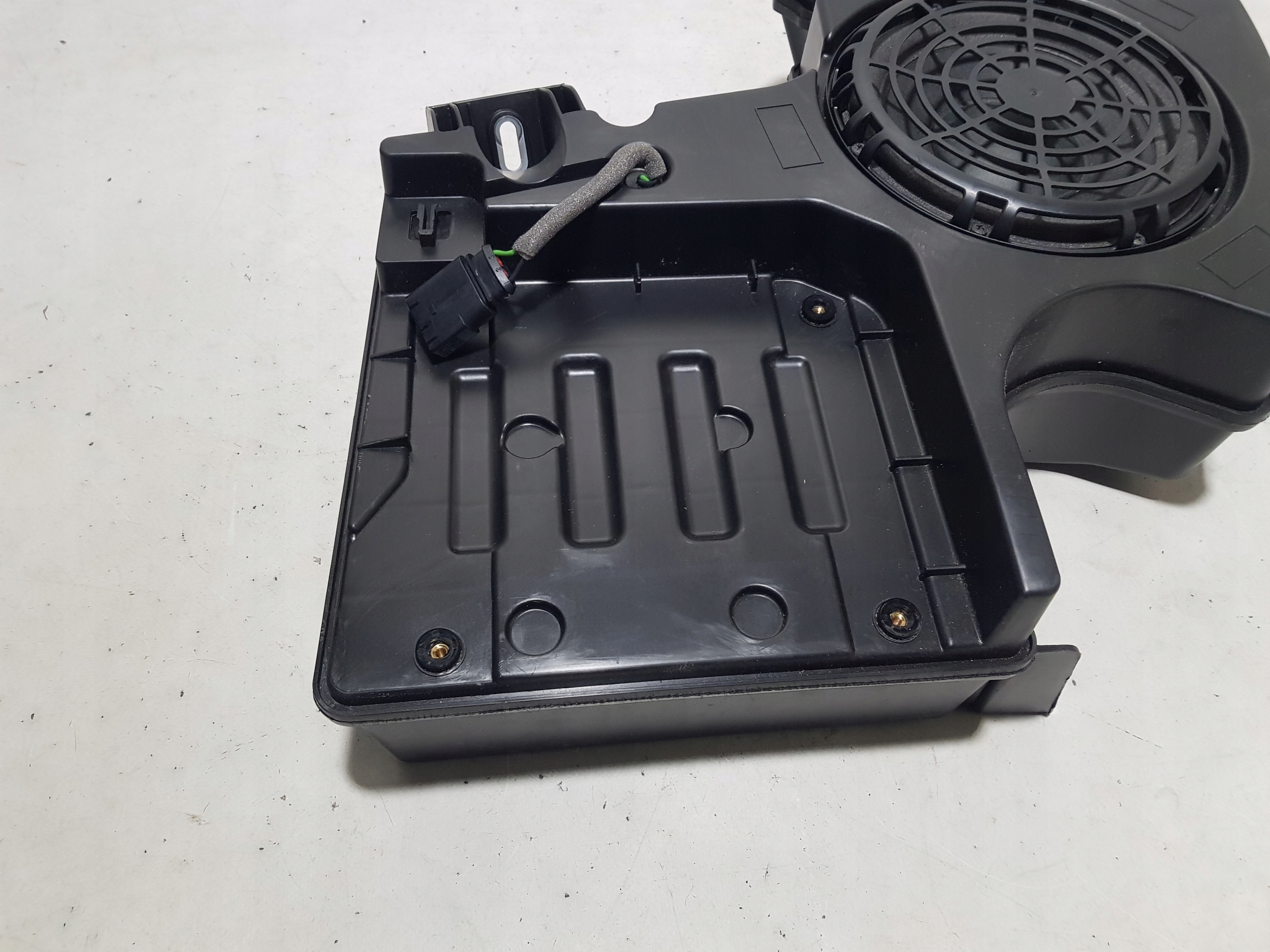 ALFA ROMEO STELVIO speaker SUBWOOFER 50548544