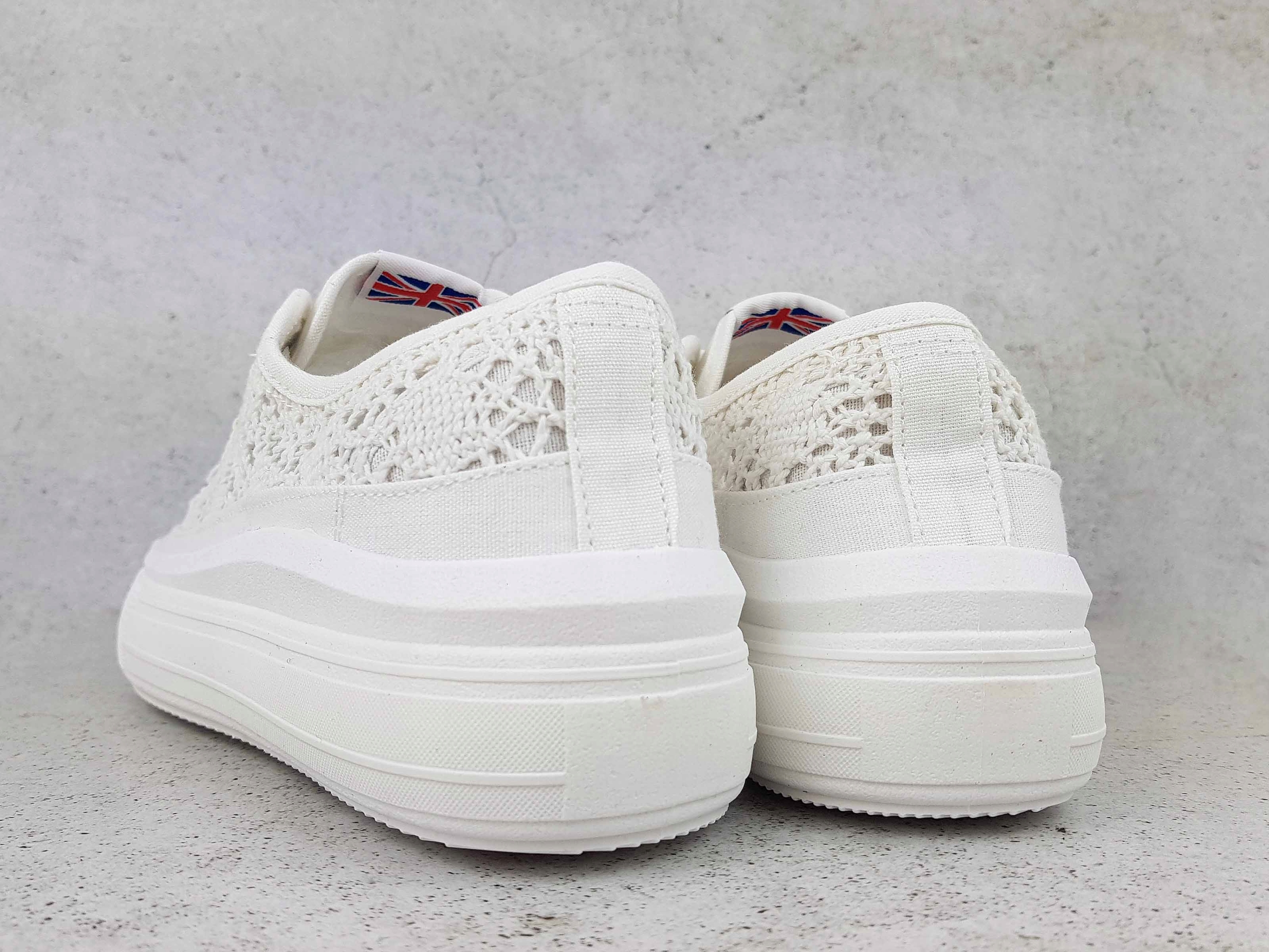 LEE COOPER BUTY KORONKOWE AŻUROWE TRAMPKI BIAŁE GRUBA PODESZWA PLATFORMA Kolor biały