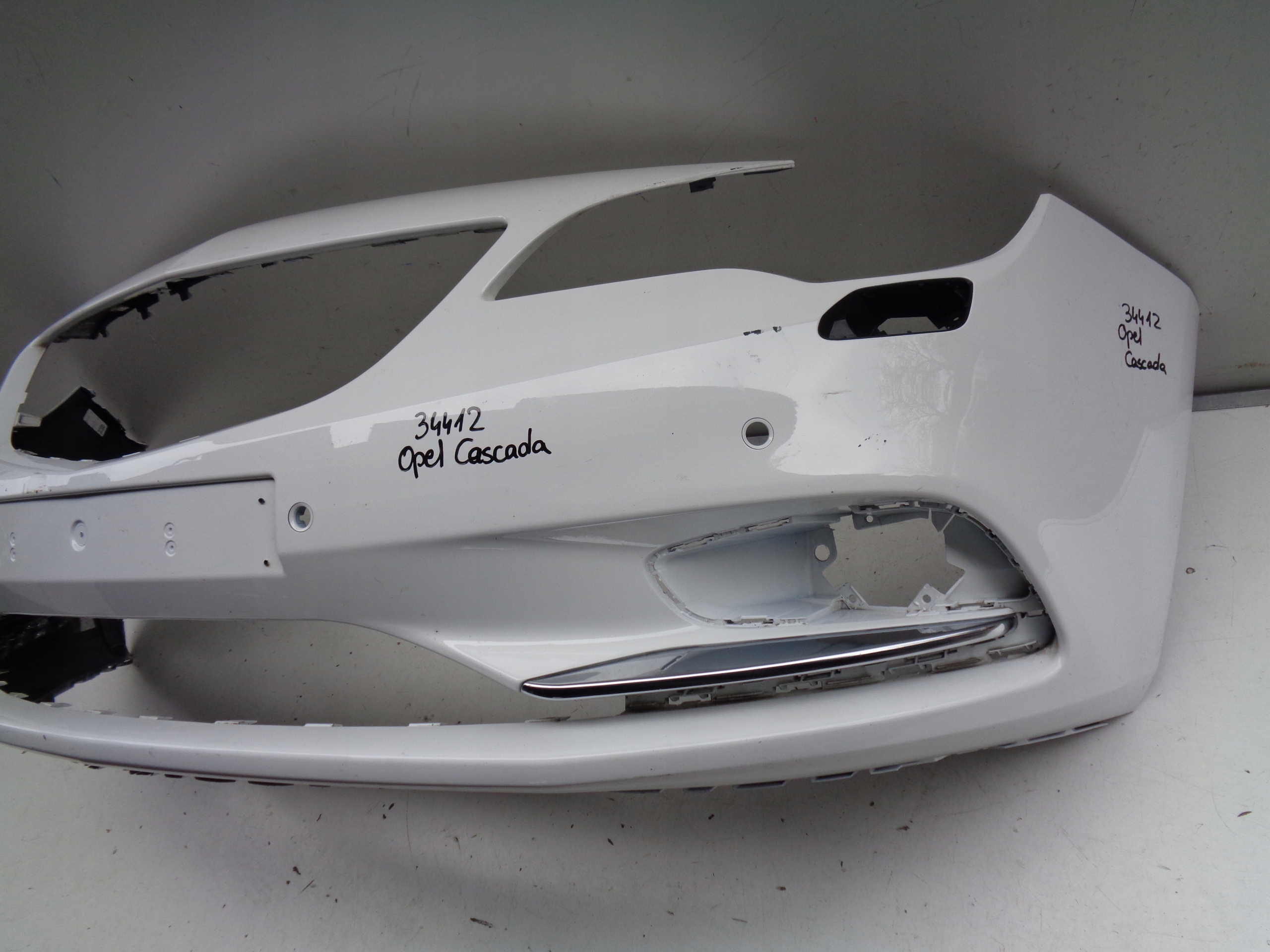 Frontstoßstange OPEL CASCADA NR 34412
