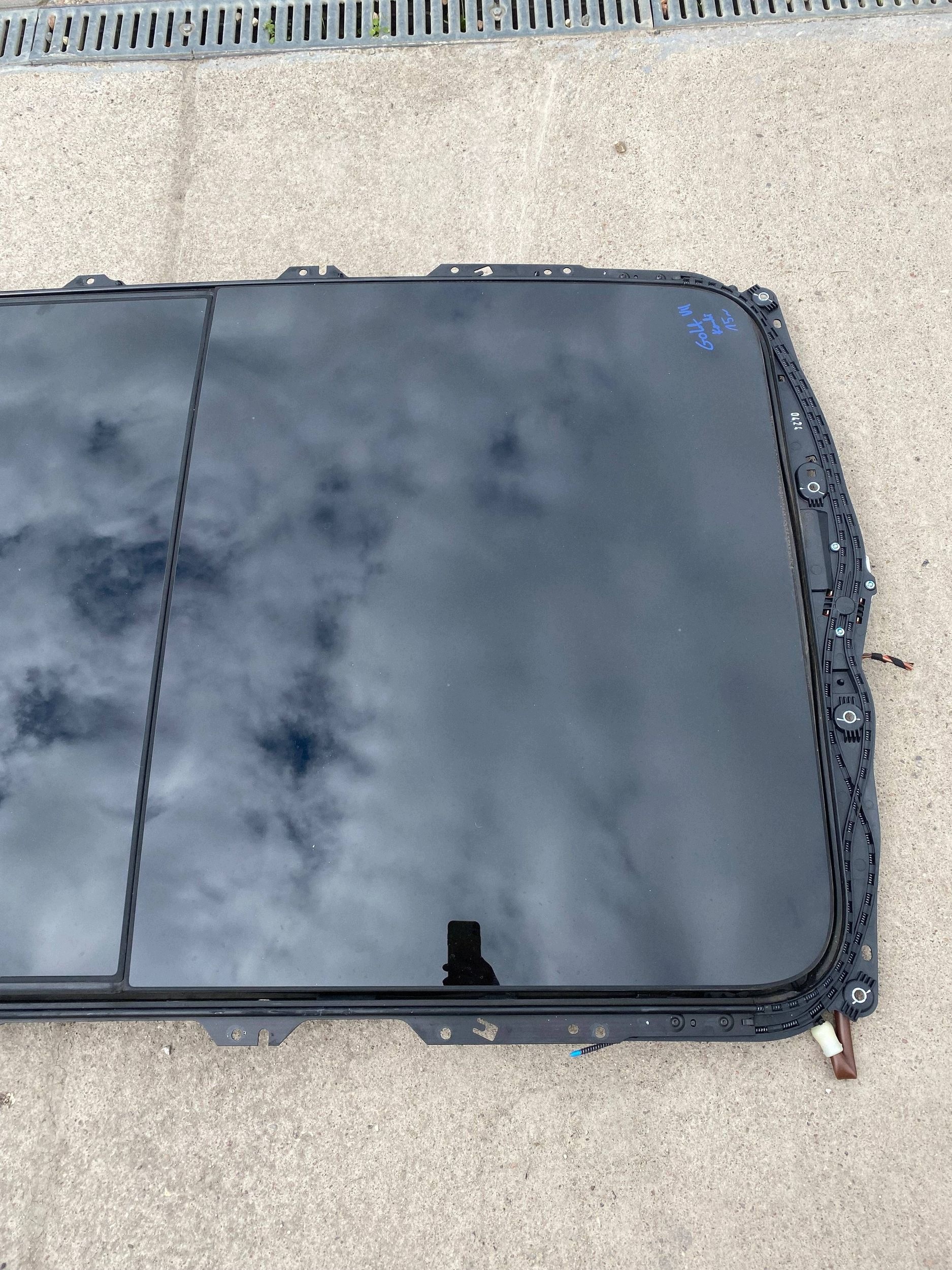 VW GOLF VII KOMBI Schiebedach PANORAMA 5G9877041A