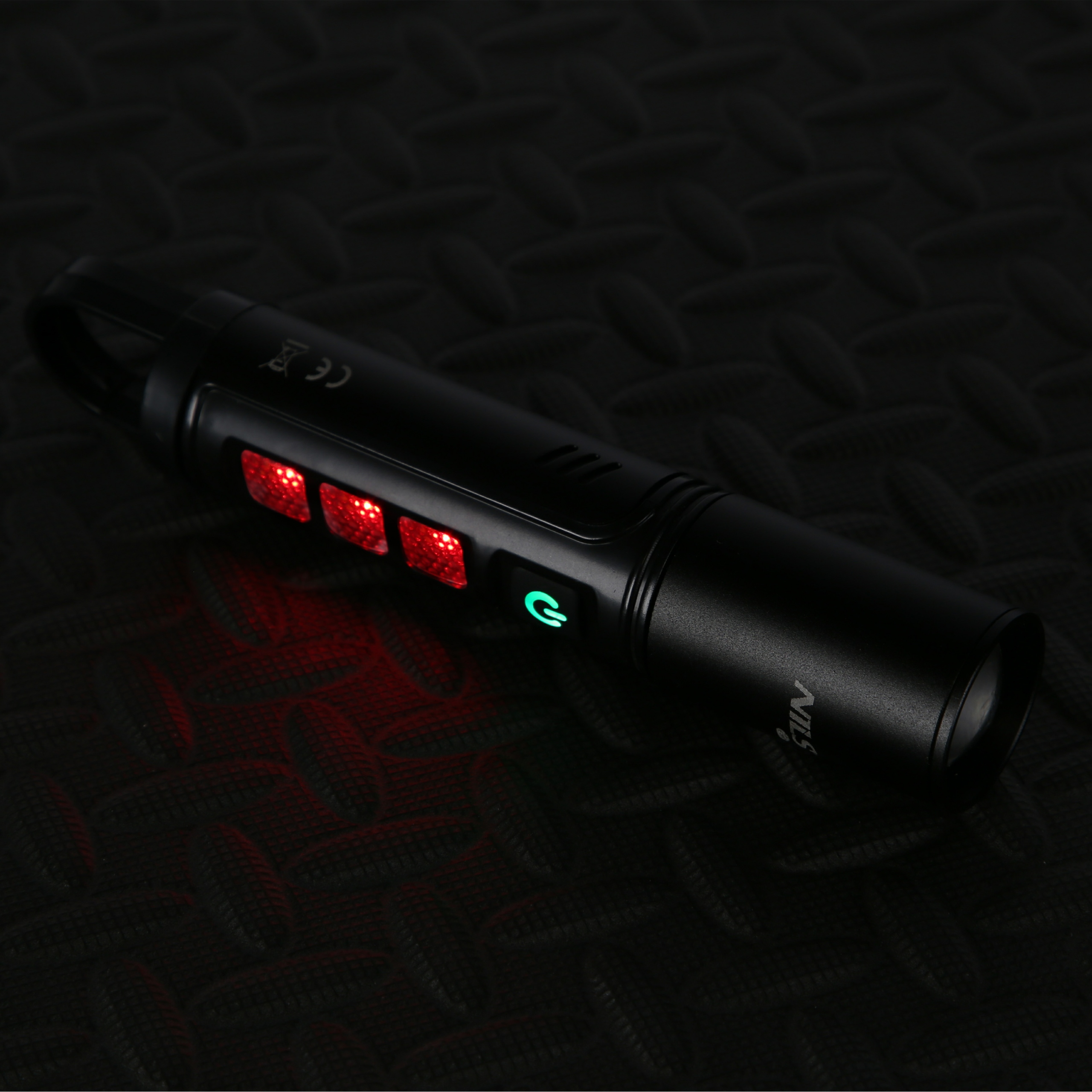 LATARKA LED 800LM TAKTYCZNA LEDOWA AKUMULATOROWA WODOODPORNA TELESKOPOWA Model NC0003