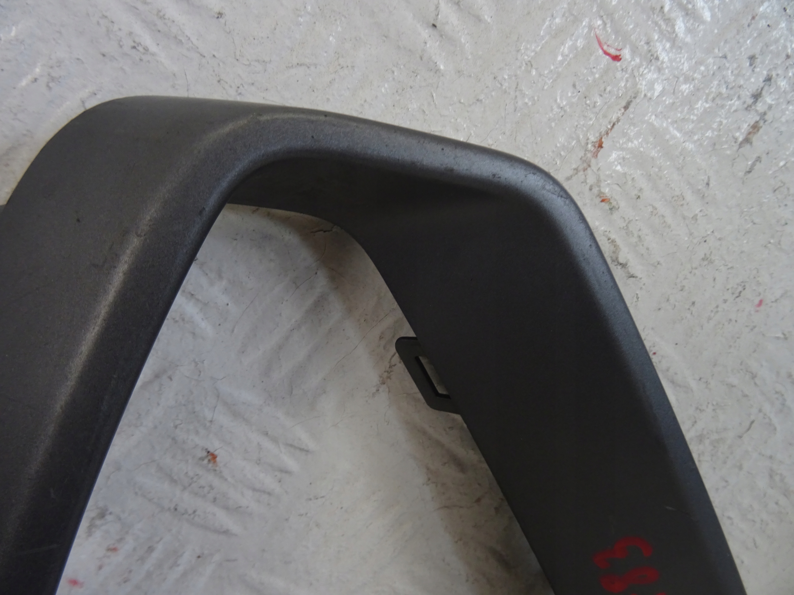grid of a bumper front front right AUDI Q3 II S-LINE 83A853054A