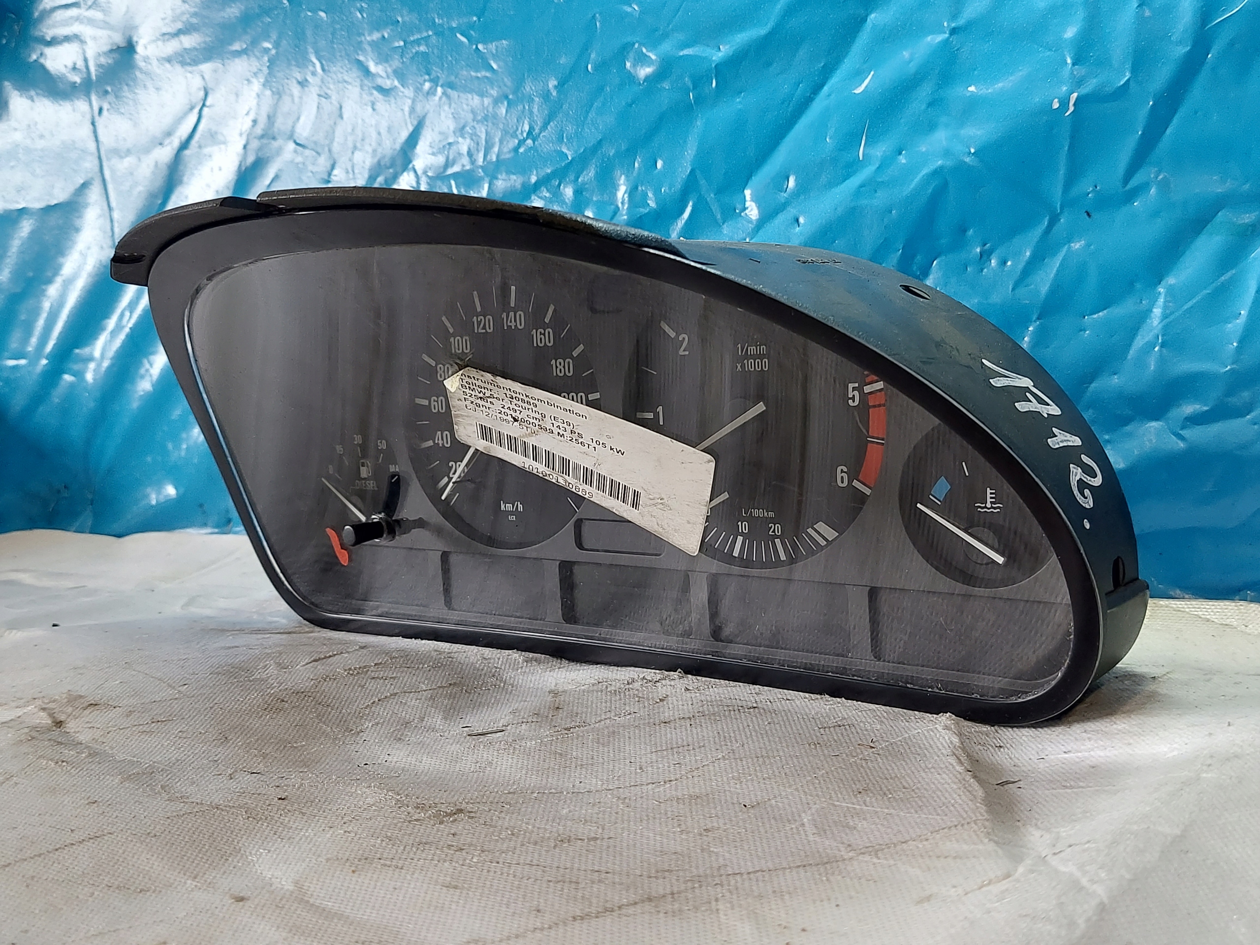 dials clock BMW 5 E39 525TDS 62118375898