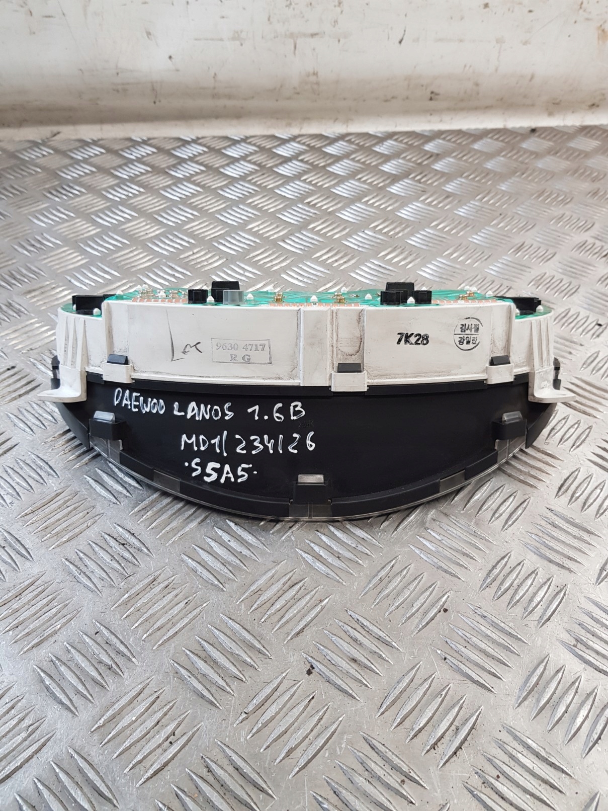 dials 96304717 DAEWOO LANOS 1.6B 98R- EUROPA