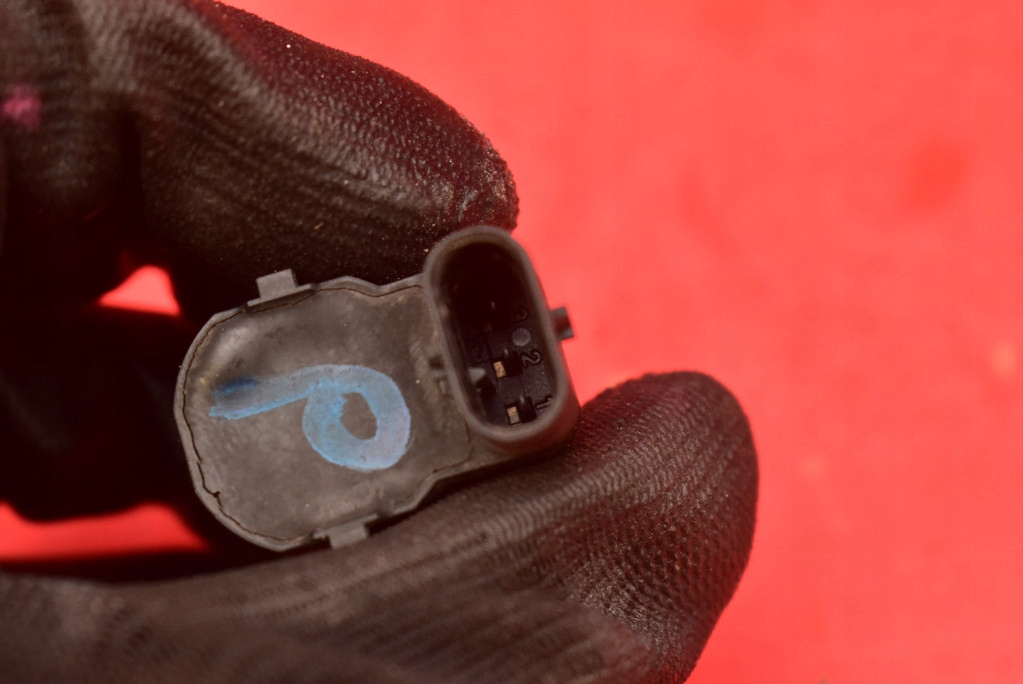 Sensor Parken vorne PDC 9173106 BMW F01 08-12