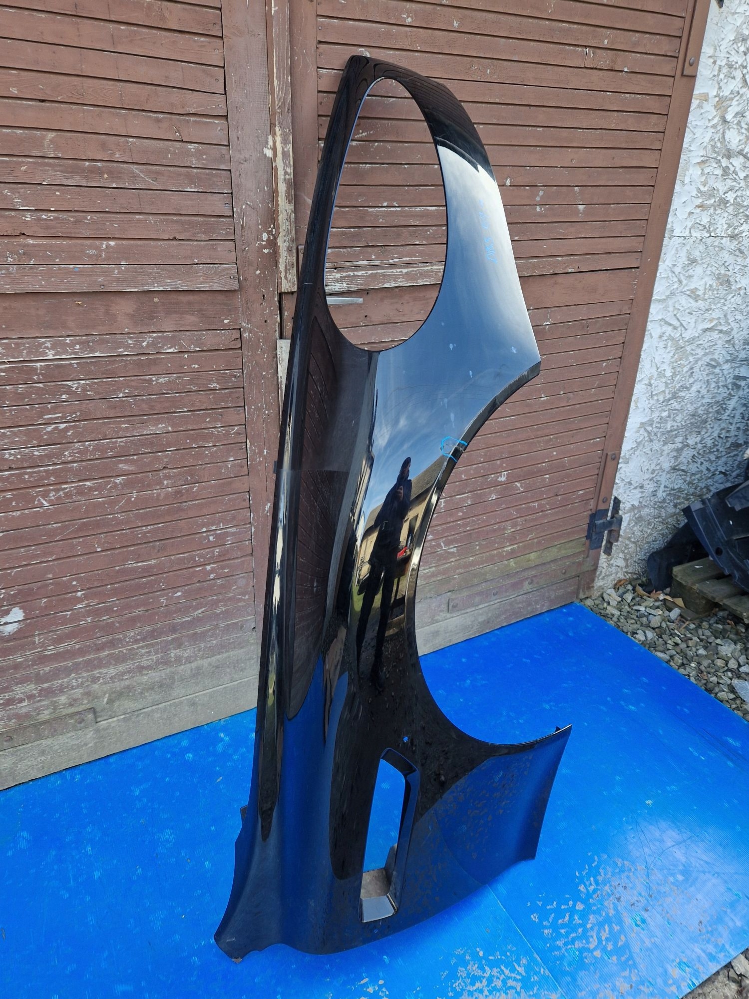 fender right front ASTON MARTIN DBS 2007R->