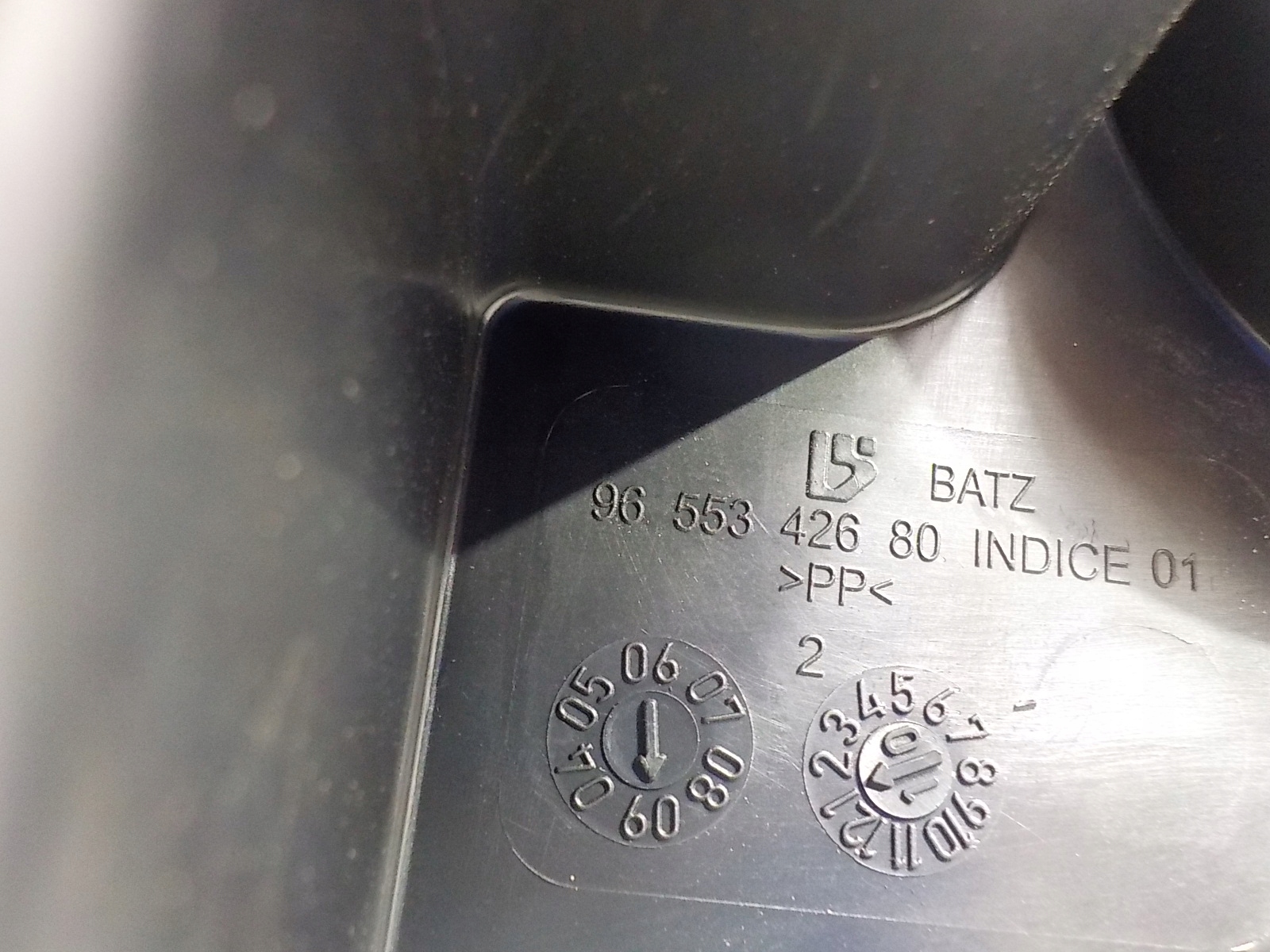 PEUGEOT 308 ZESTAW NAPRAWCZY WKŁAD KOŁA LEWAREK KLUCZ HAK 9655342680 Typ samochodu Samochody osobowe